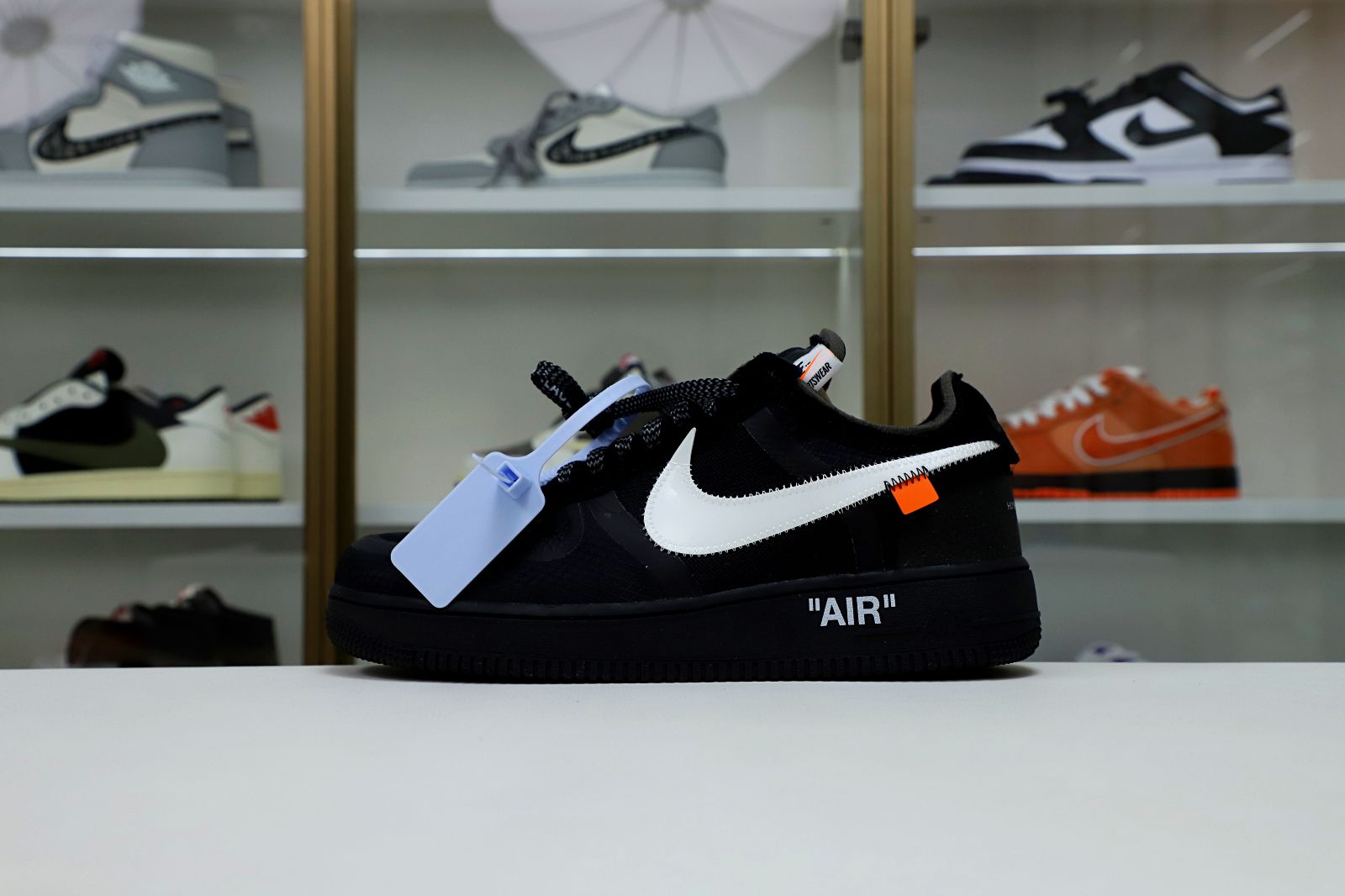 OFF-WHITE X AIR FORCE 1 LOW 'BLACK' - finekick.vip