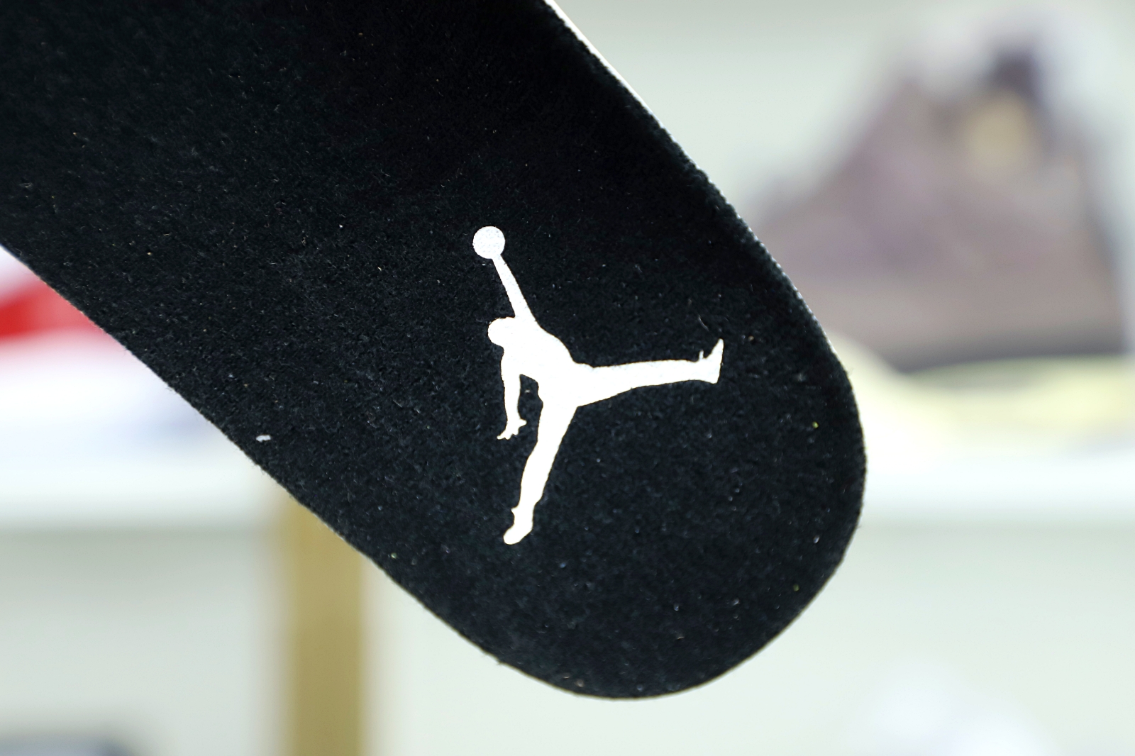 Air Jordan 11 retro low barons - finekick.vip