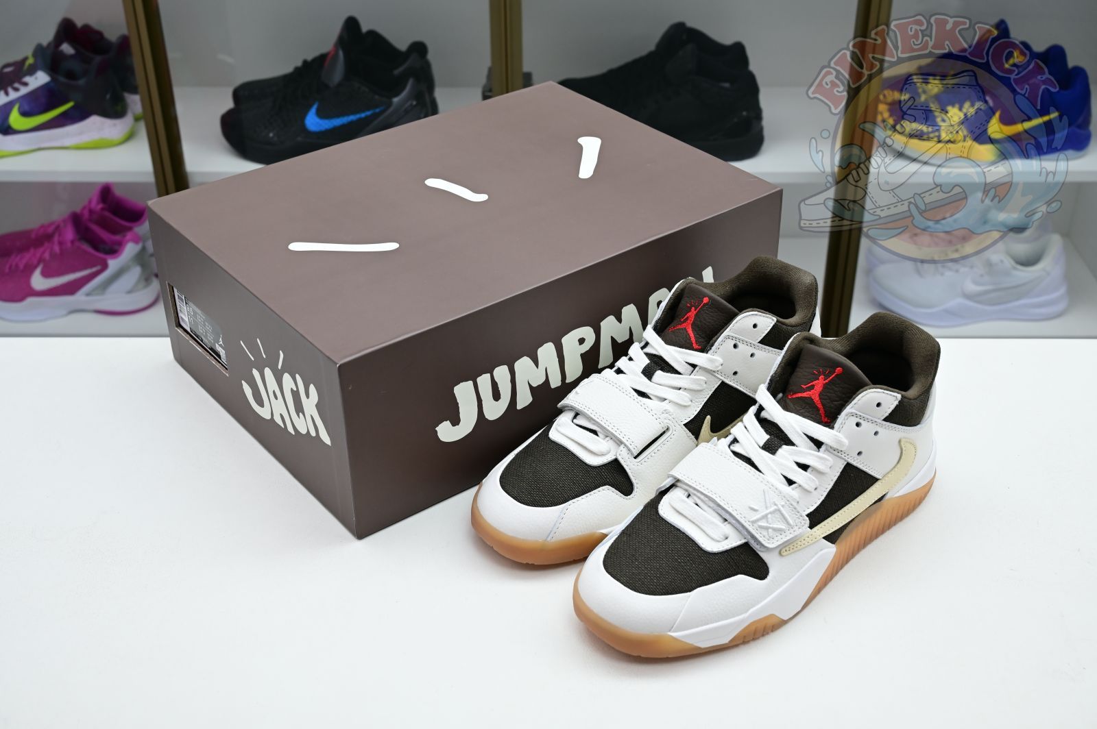 Travis Scott x Jordan Executive The Check - finekick.vip