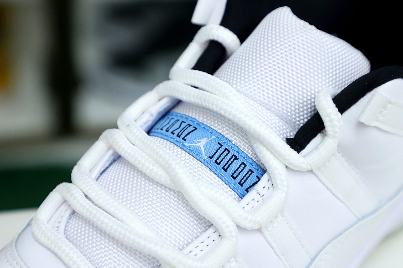 AIR JORDAN 11 RETRO LOW LEGEND BLUE - finekick.vip
