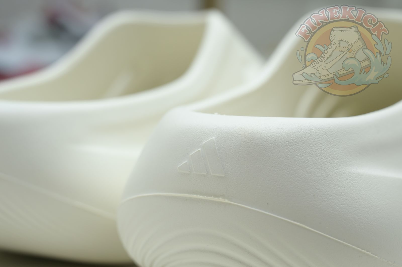 adidas originals - finekick.vip