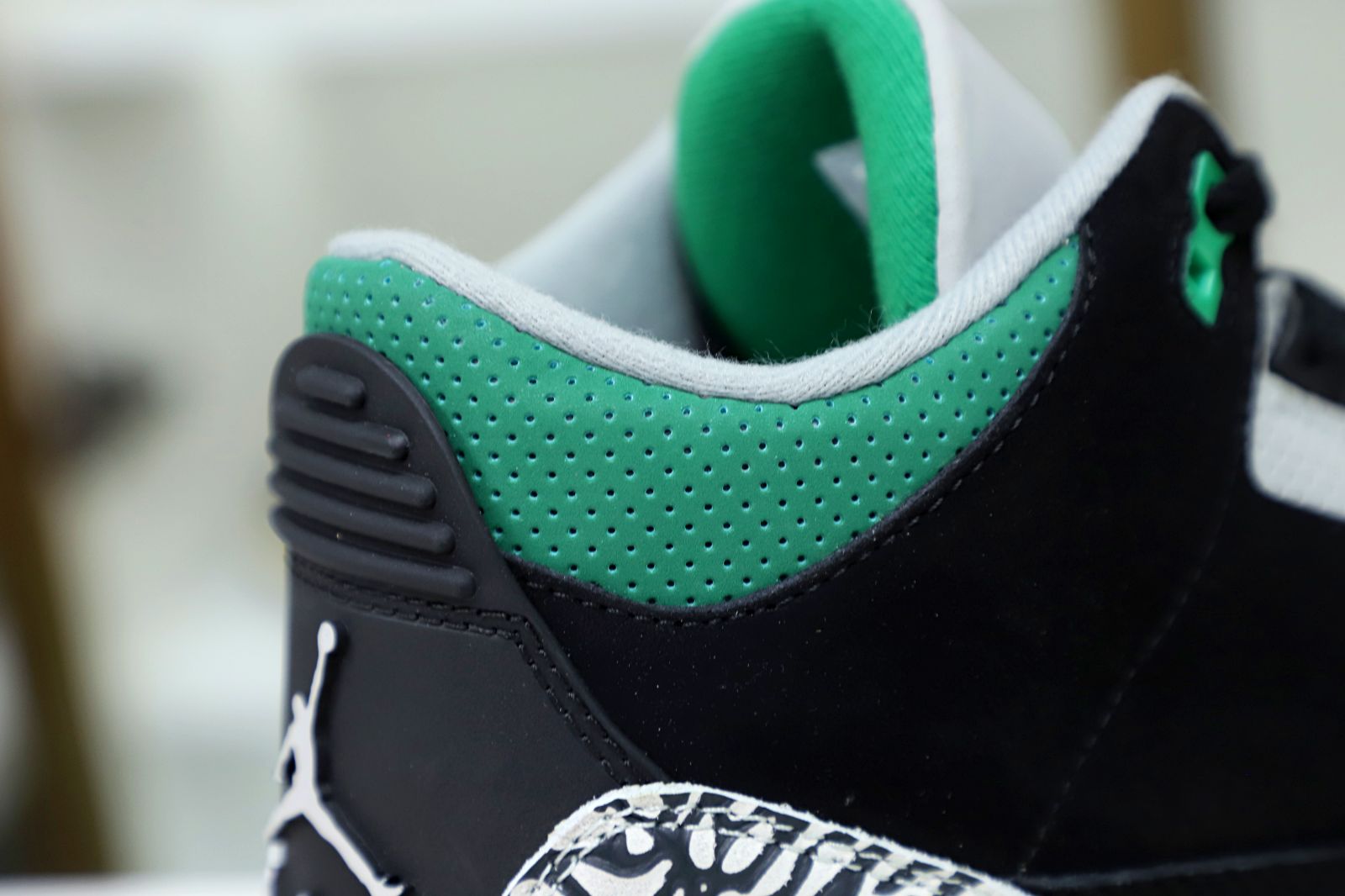AIR JORDAN 3 PINE GREEN - finekick.vip