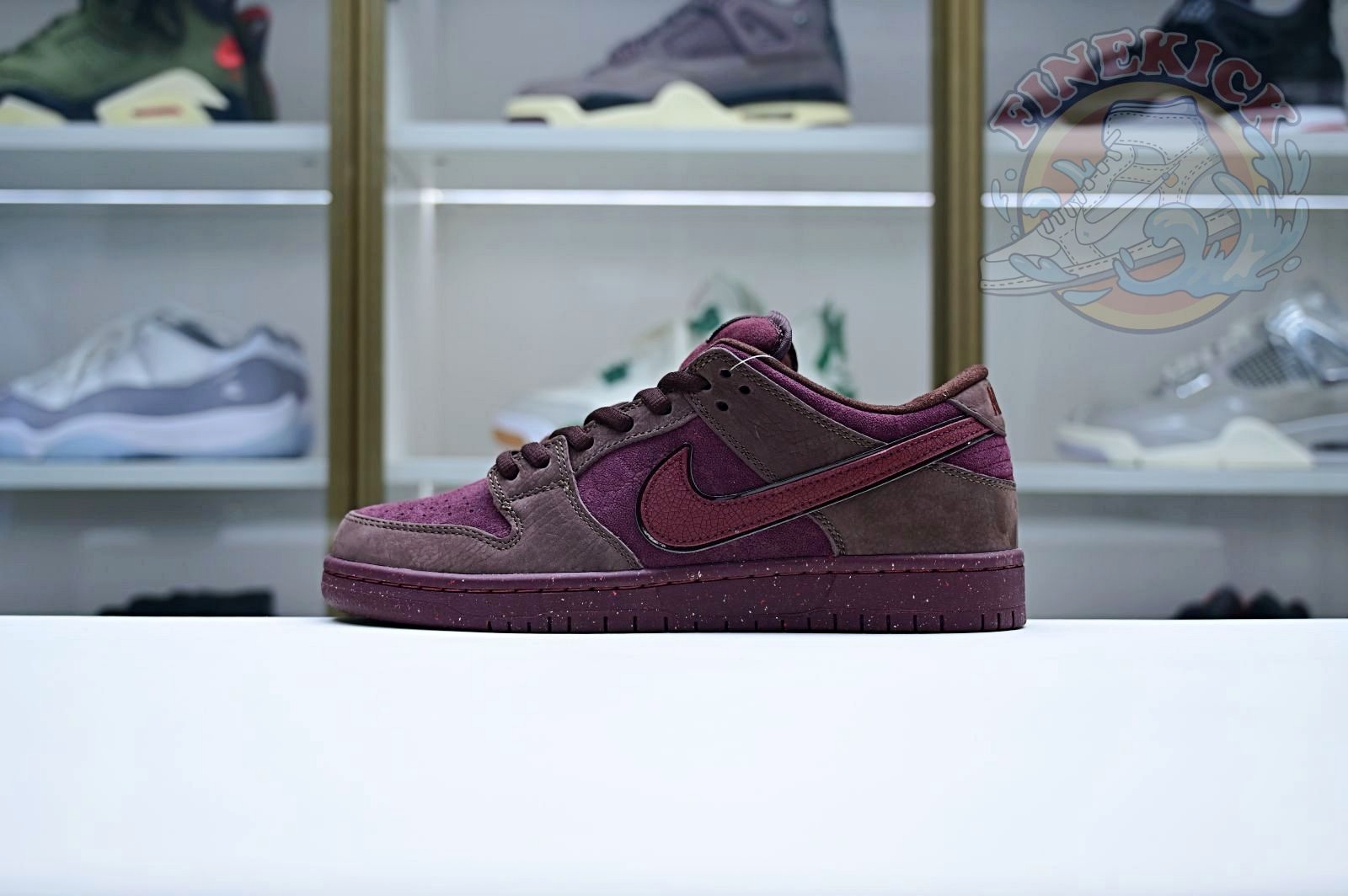 Nike Dunk SB Low - finekick.vip