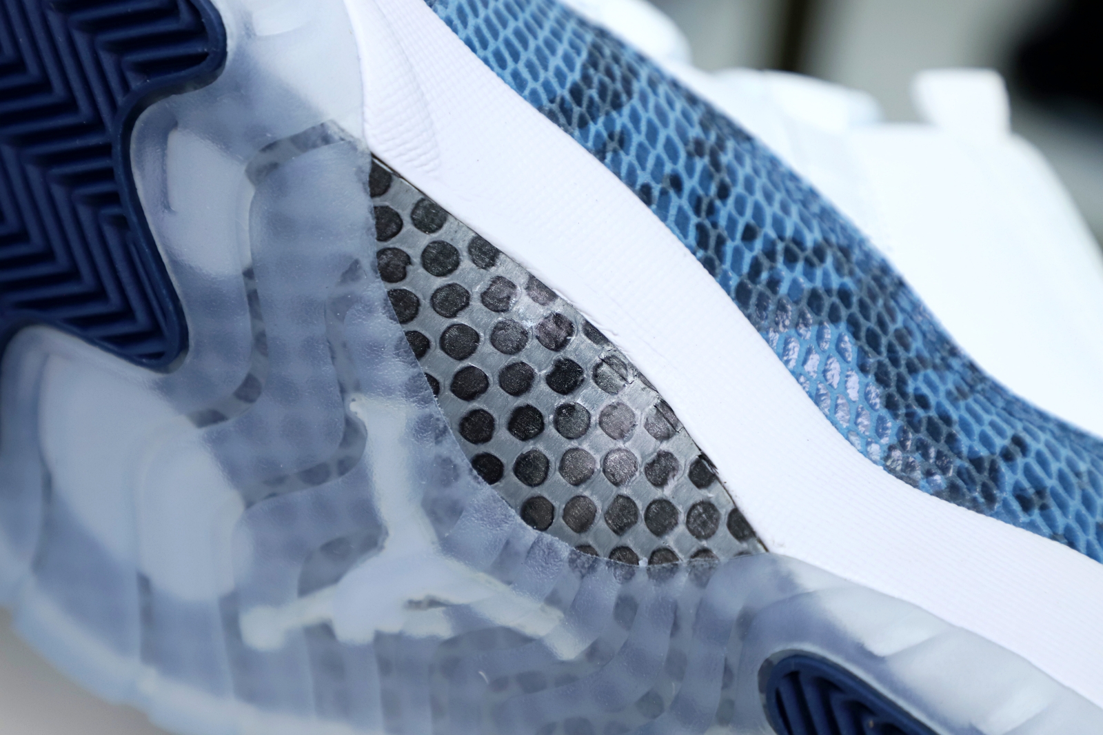 Air Jordan 11 “navy snakeskin” - finekick.vip
