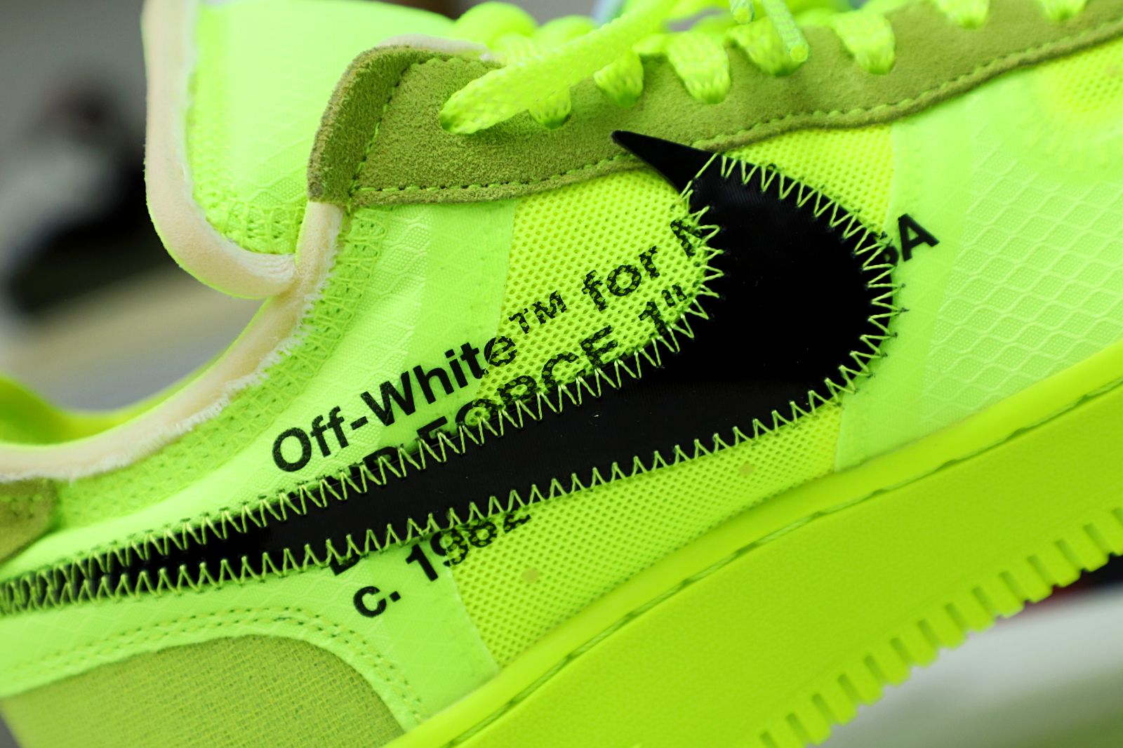 OFF-WHITE X AIR FORCE 1 LOW 'VOLT' - finekick.vip