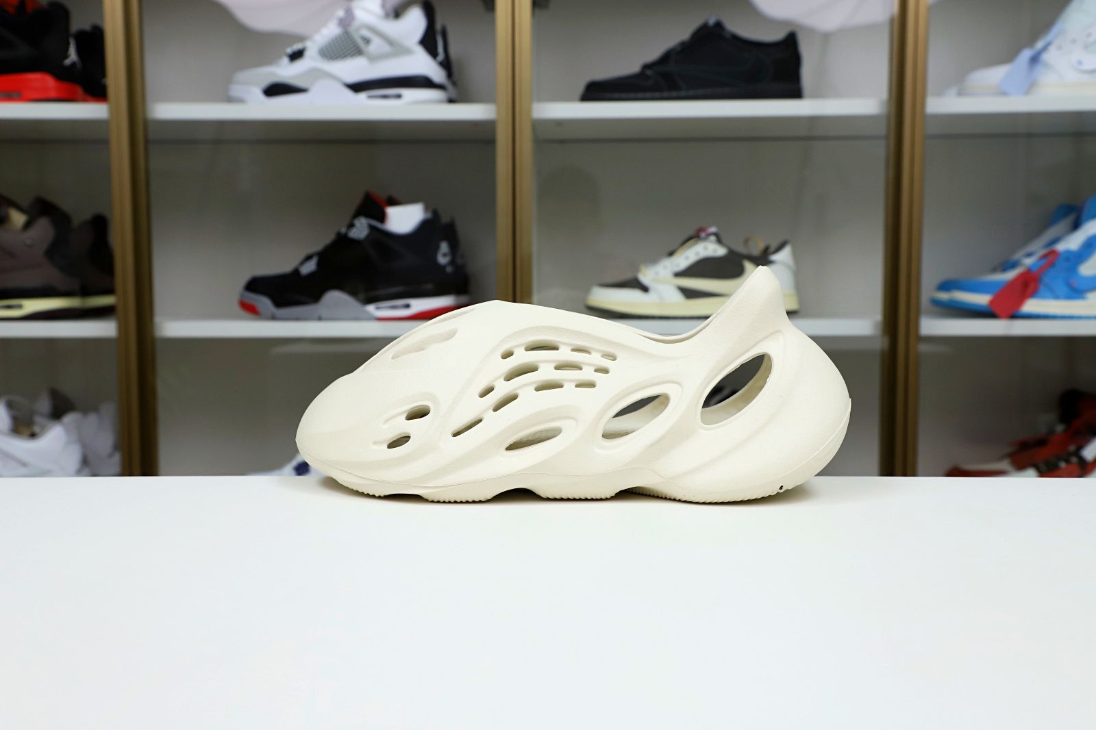 YEEZY FOAM RUNNER 'ARARAT' - finekick.vip