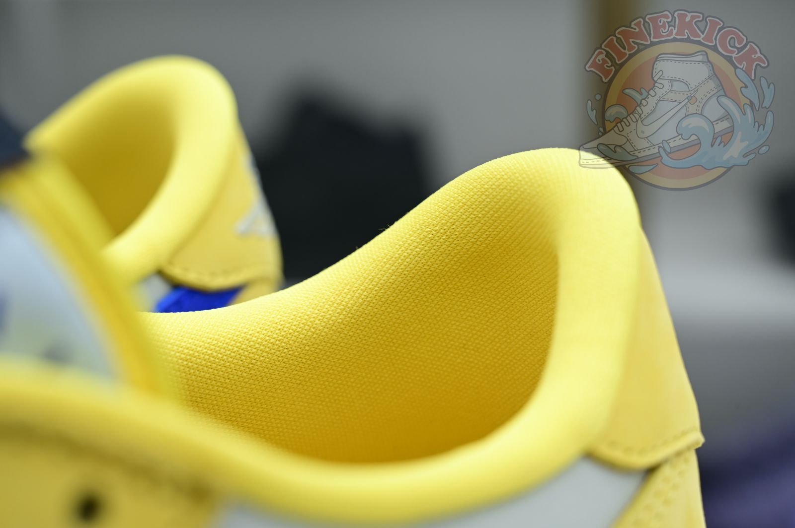 Travis Scott x Air Jordan 1Low Canary - finekick.vip