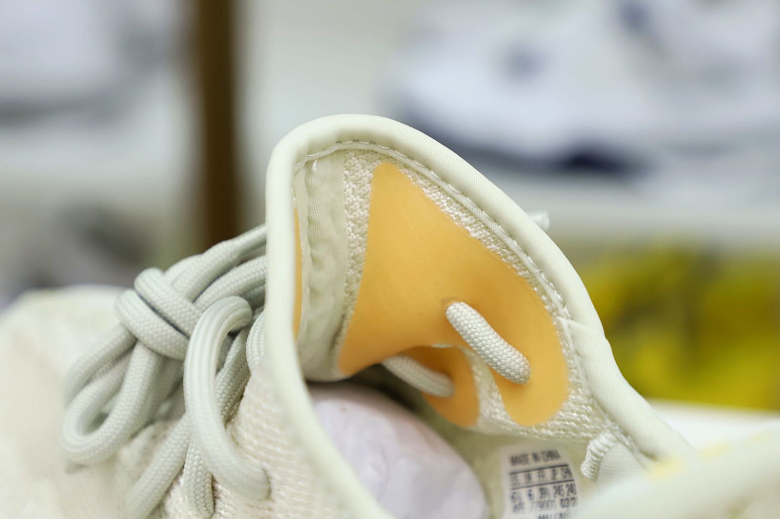 YEEZY BOOST 350 V2 'NATURAL' - finekick.vip