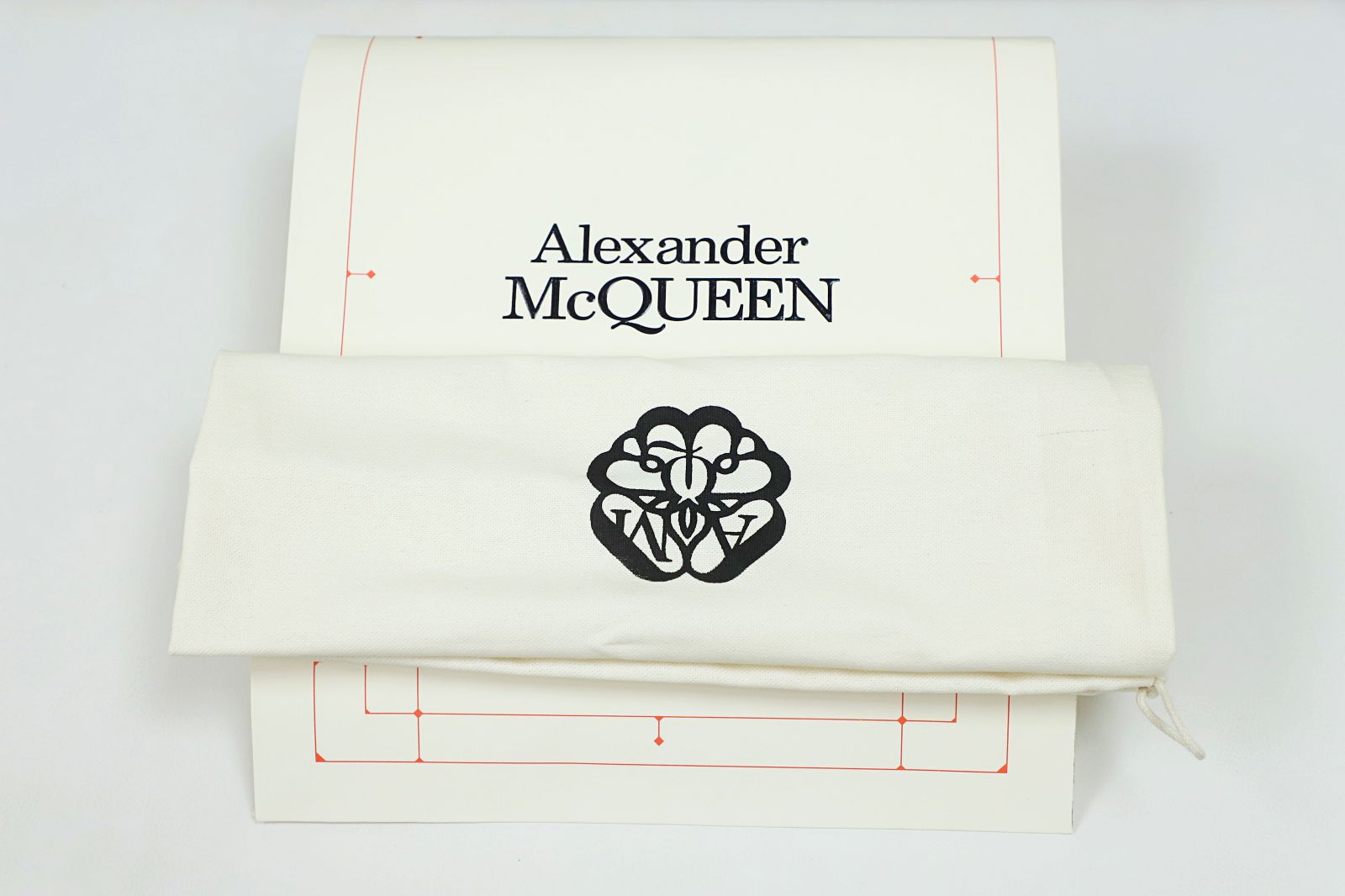 ALXNDER MC MCQUE*N BAOSHILAN - finekick.vip