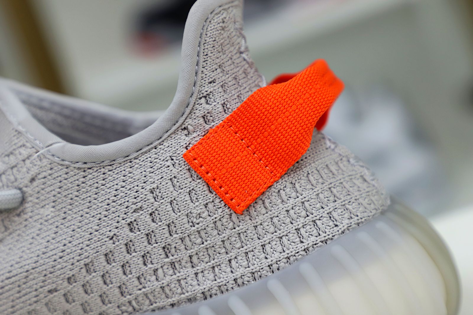 Yeezy Boost 350 V2 “Tail - finekick.vip