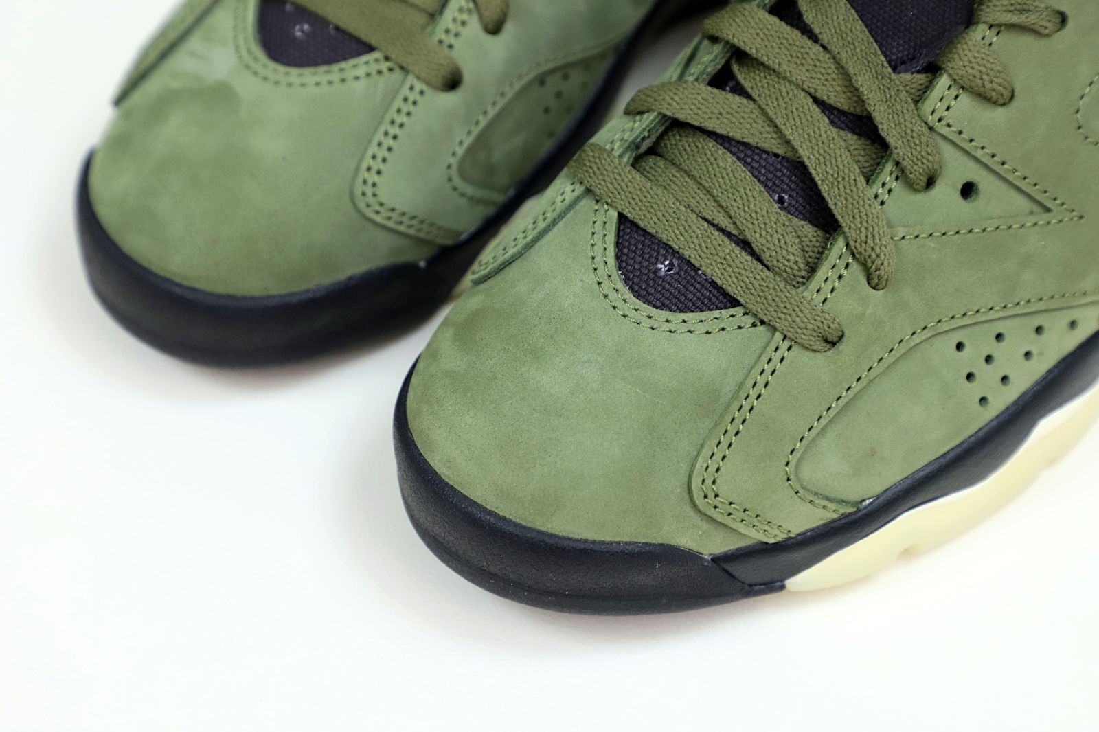TRAVIS SCOTT X AIR JORDAN 6 RETRO 'OLIVE' - finekick.vip