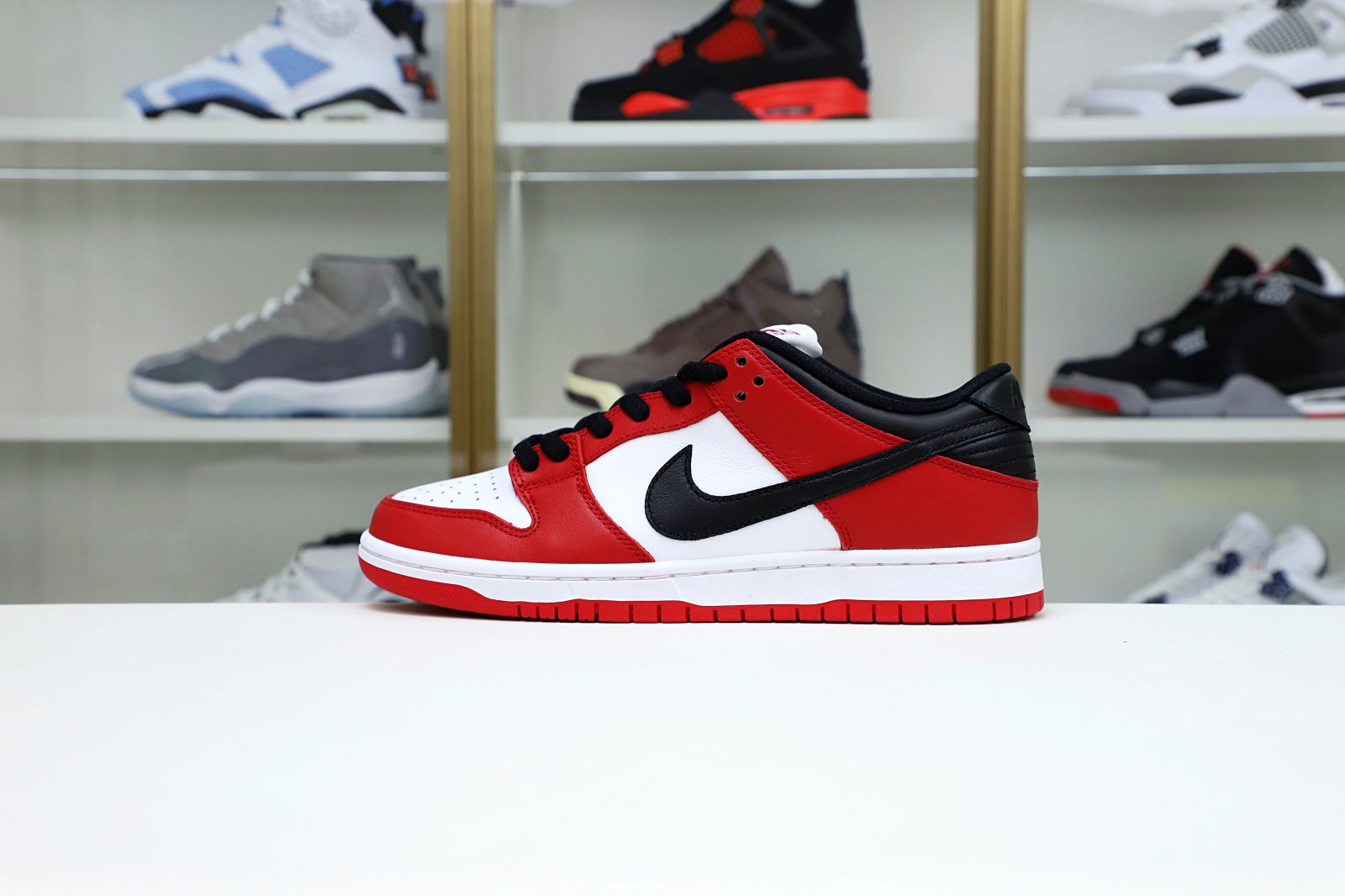 NIKE SB DUNK LOW “CHICAGO” - finekick.vip