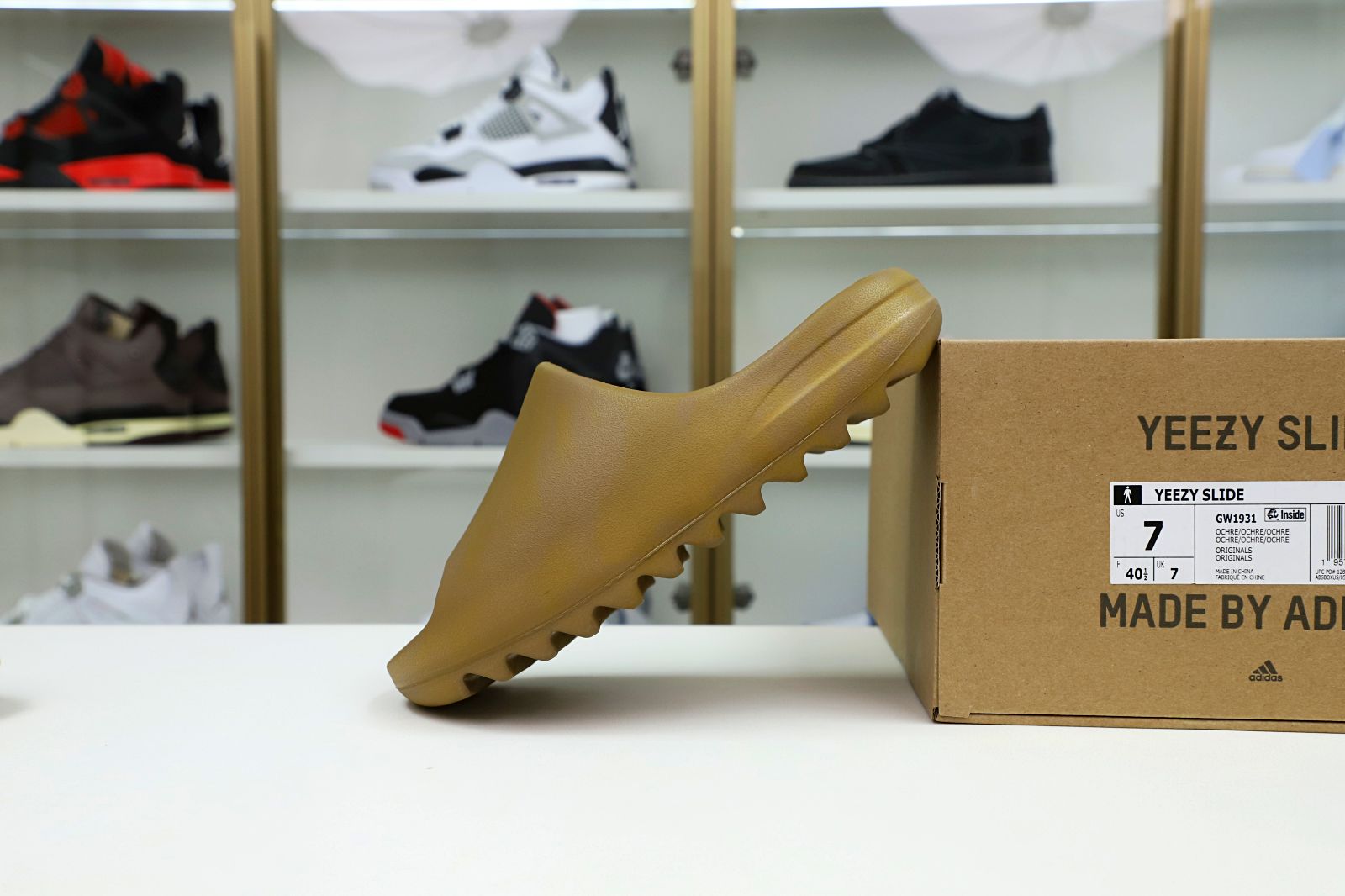 YEEZY SLIDES GW1931 - finekick.vip