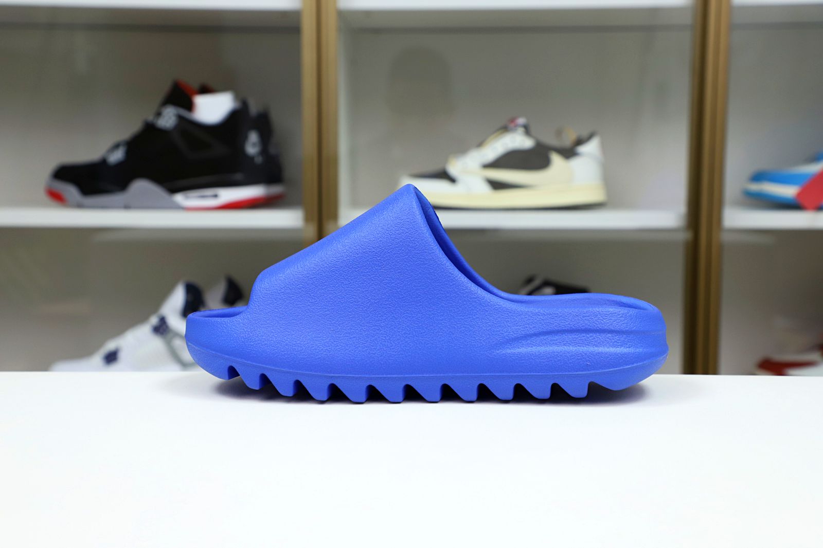 YEEZY SLIDE AZURE 2022 - finekick.vip