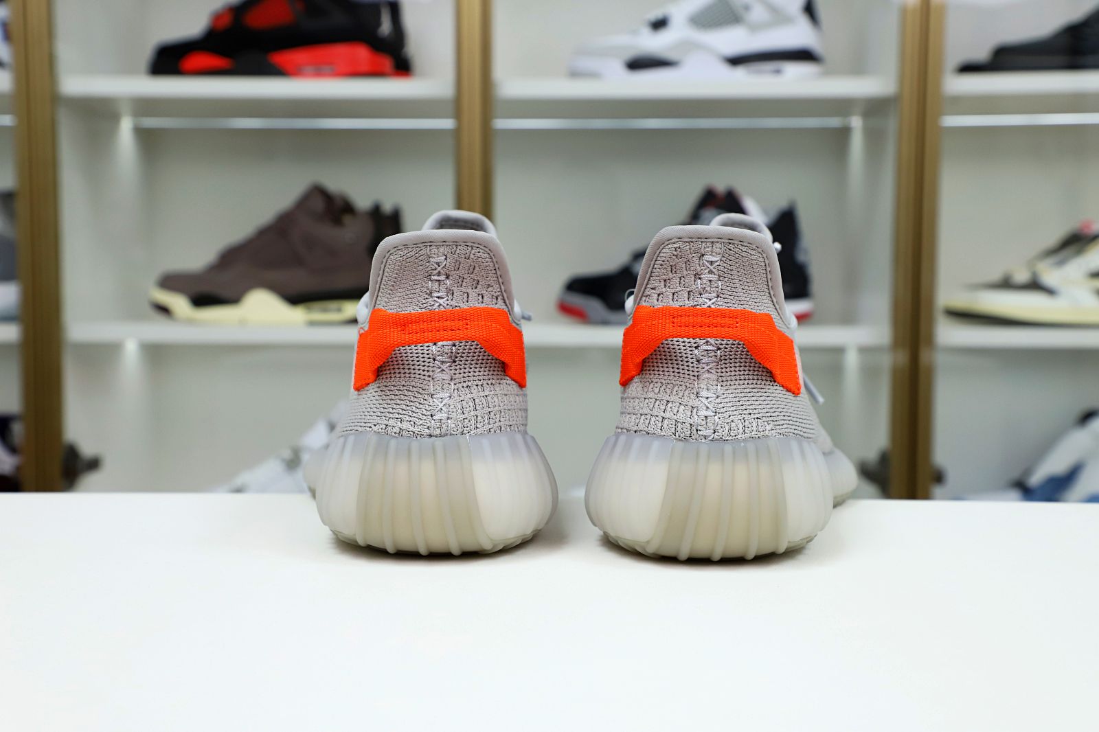 Yeezy Boost 350 V2 “Tail - finekick.vip