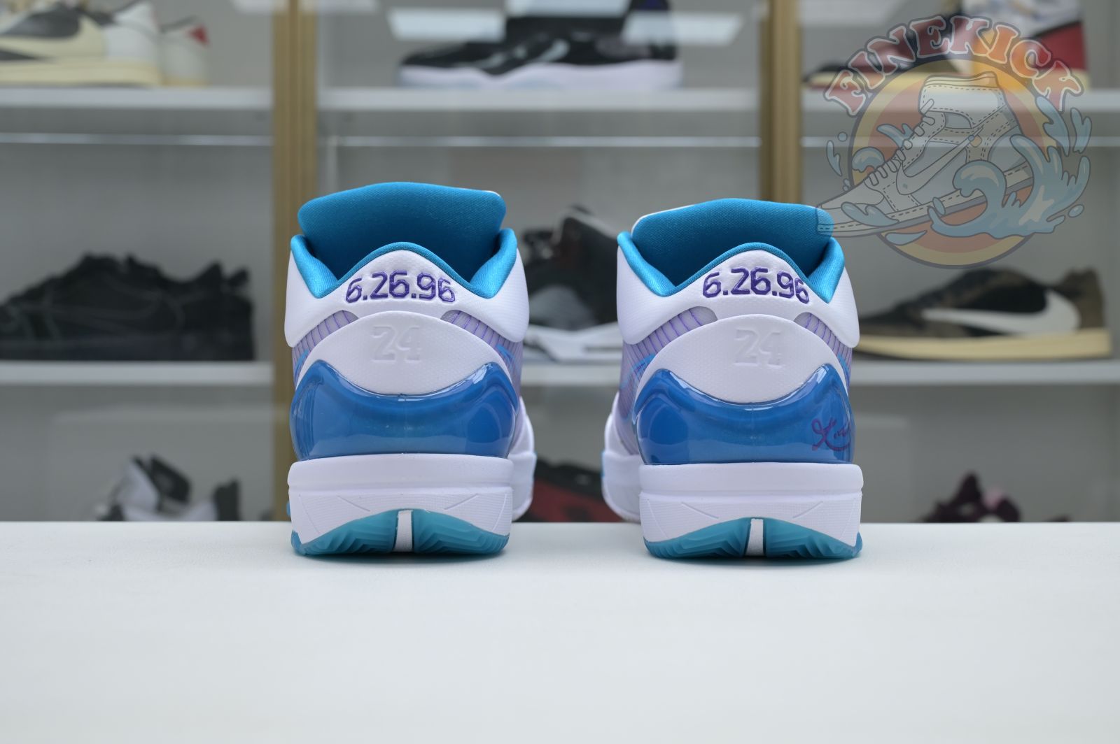 Nike Zoom Kobe 4 Protro