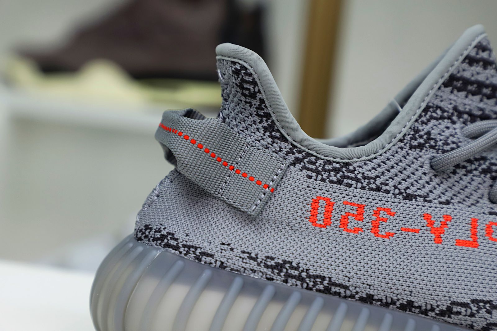 YEEZY BOOST 350 V2 'BELUGA 2.0' - finekick.vip