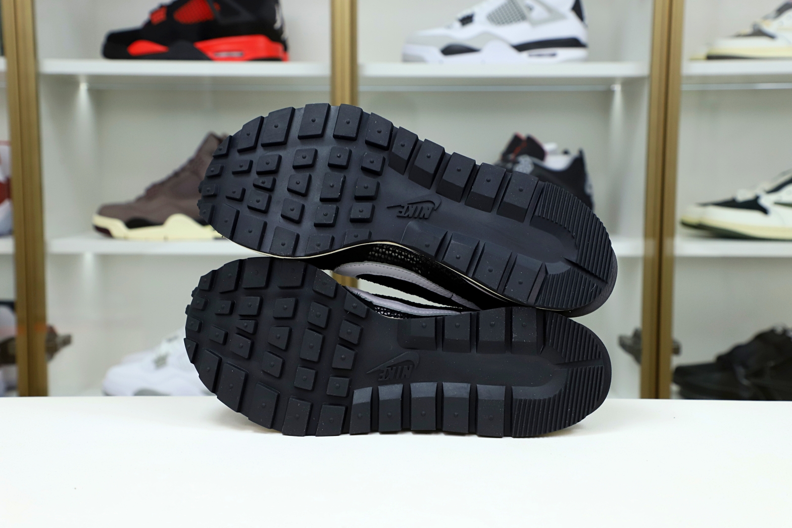 SACAI X VAPORWAFFLE 'BLACK WHITE' - finekick.vip