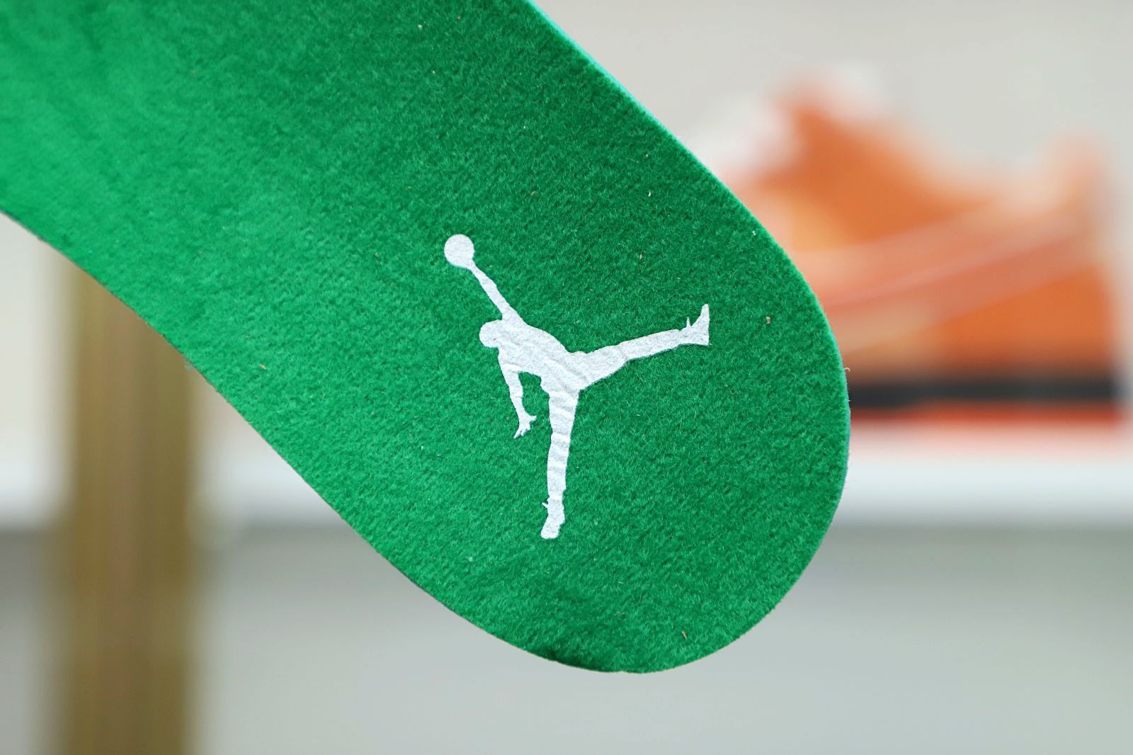 AIR JORDAN 3 PINE GREEN - finekick.vip
