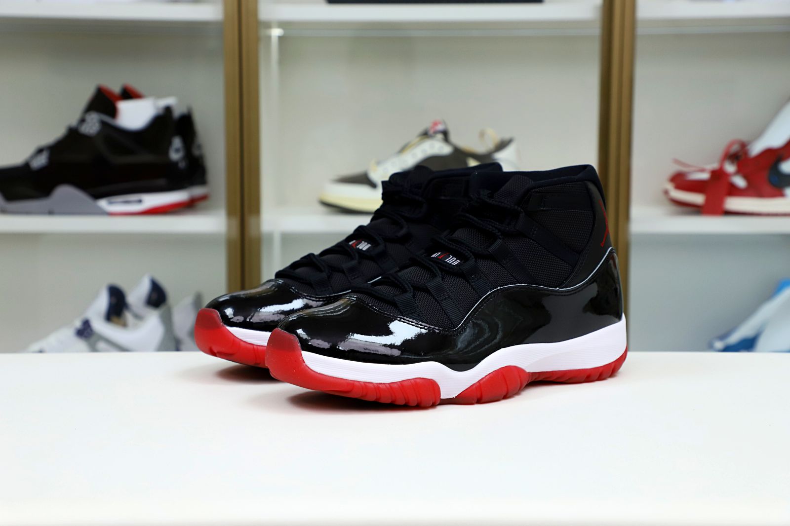 AIR JORDAN 11 RETRO 'BRED' 2019 - finekick.vip