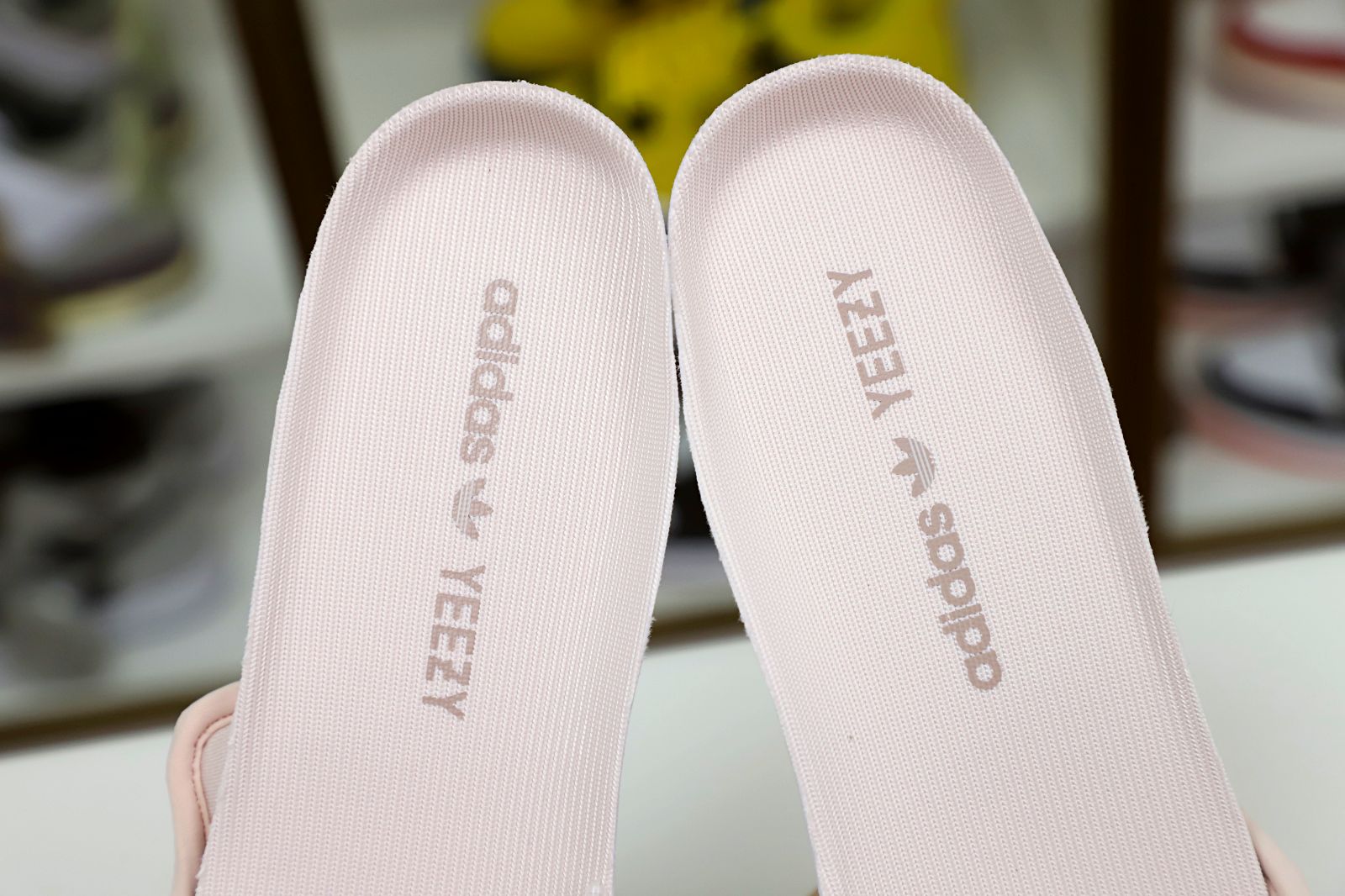 YEEZY BOOST 350 V2 'SYNTH NON-REFLECTIVE' - finekick.vip