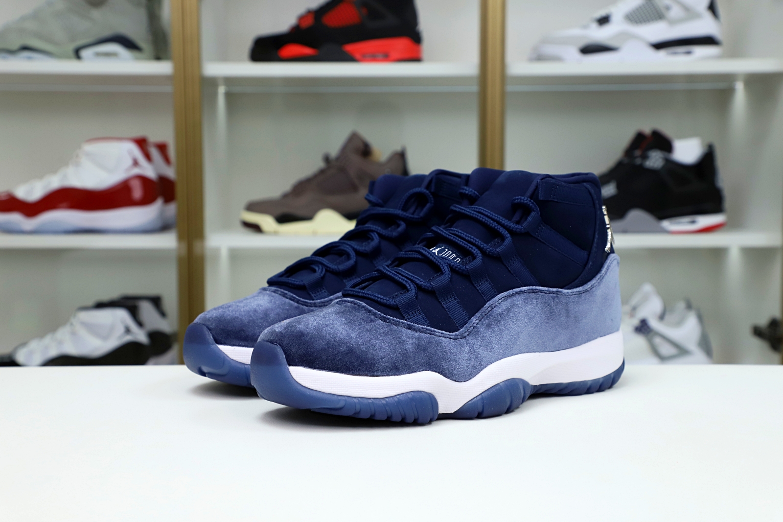 AIR JORDAN 11 RETRO MIDNIGHT NAVY - finekick.vip