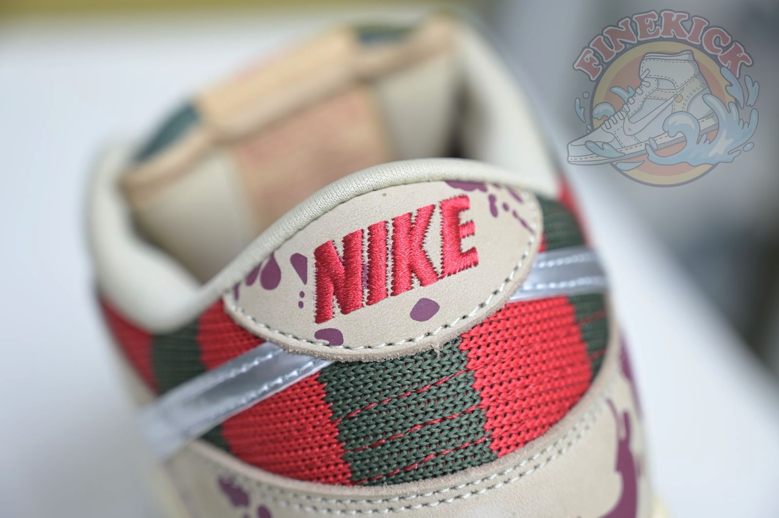Nike Dunk SB Low Freddy Krueger - finekick.vip
