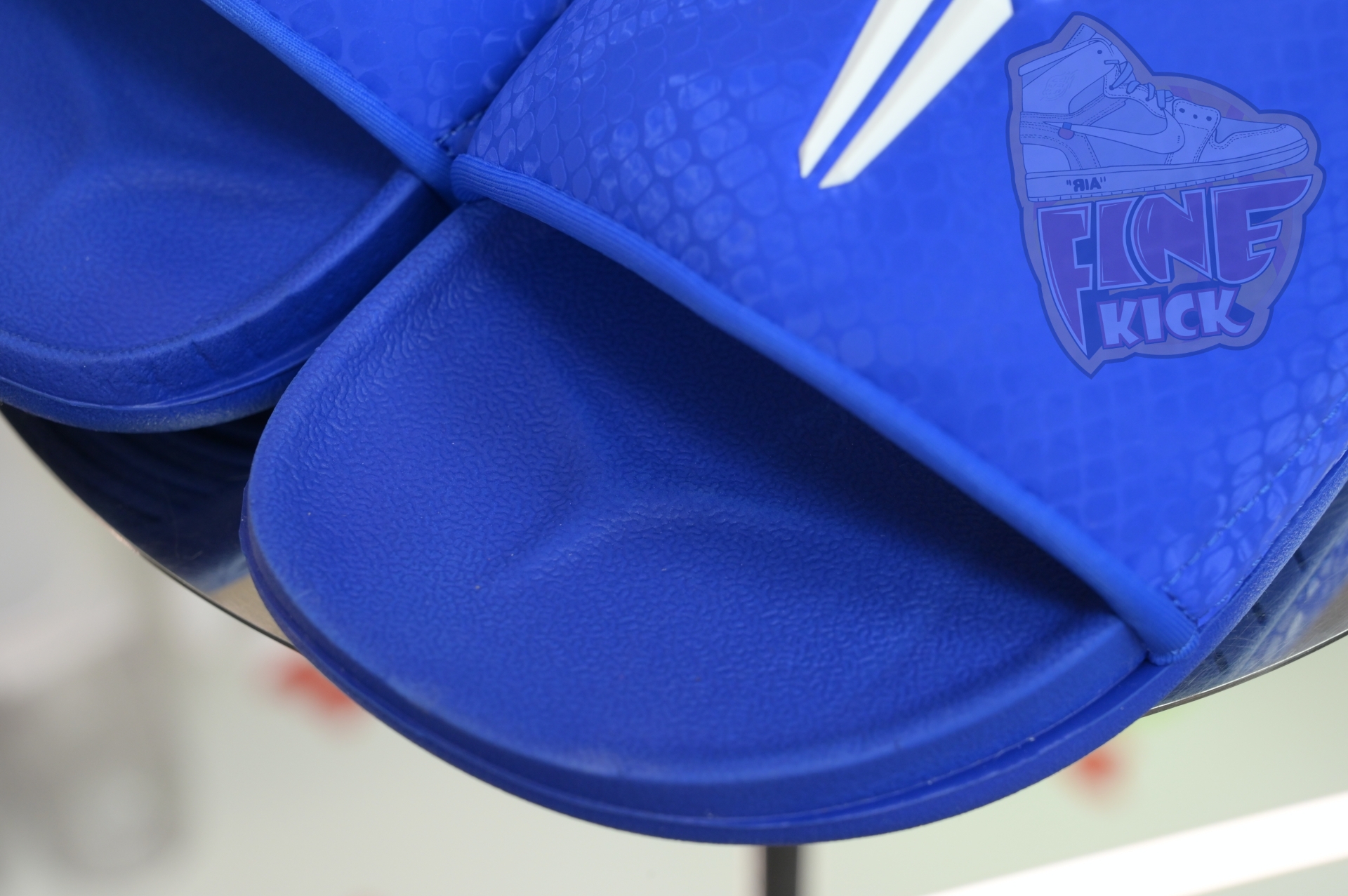 Nike Kobe Offcourt Slides  IP2870-400 - finekick.vip