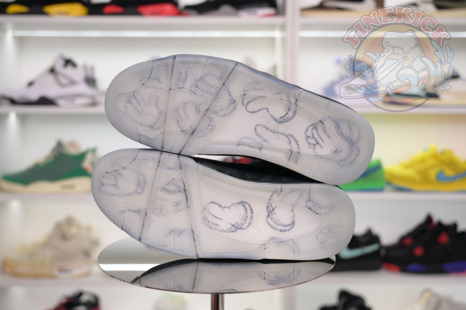 Air Jordan 4 kaws black - finekick.vip