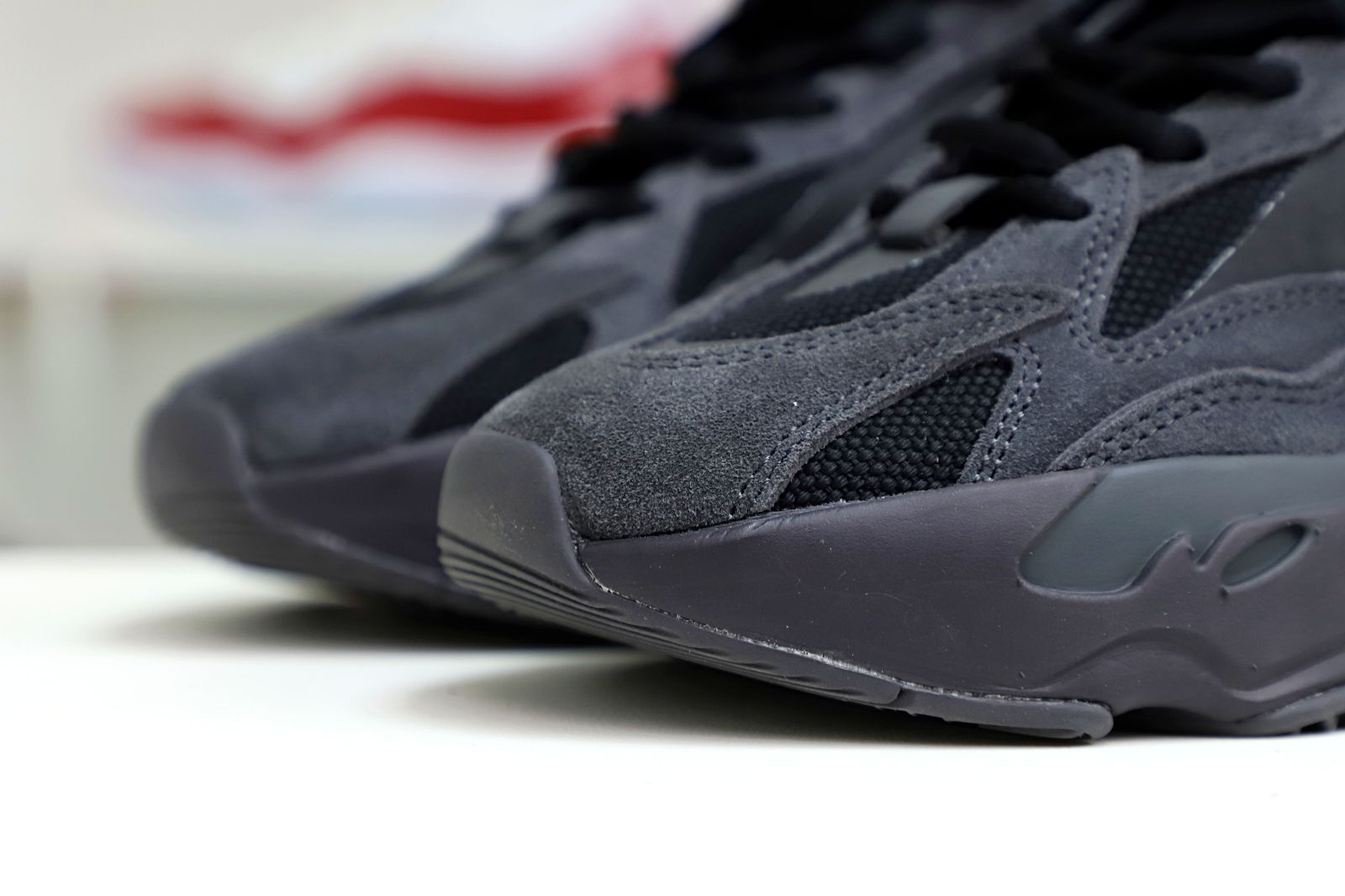 Yeezy Boost 700 V2 Vanta 2019 - finekick.vip