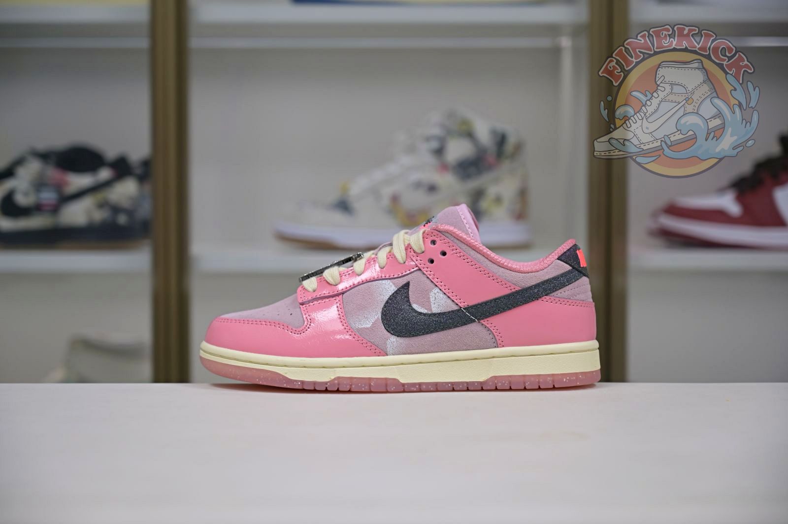 Nike Dunk Low