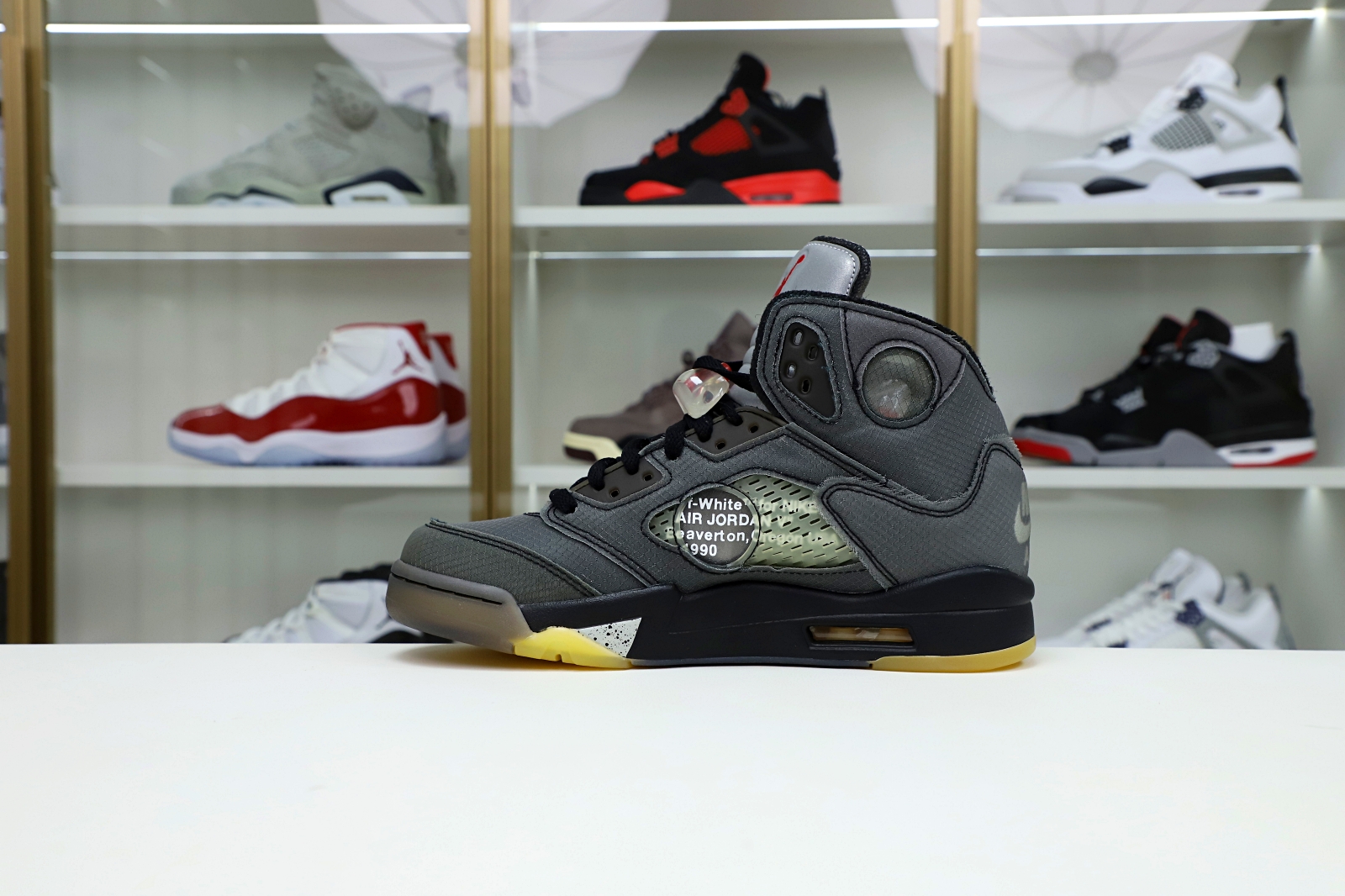 OFF-WHITE X AIR JORDAN 5 RETRO SP 'MUSLIN' - finekick.vip