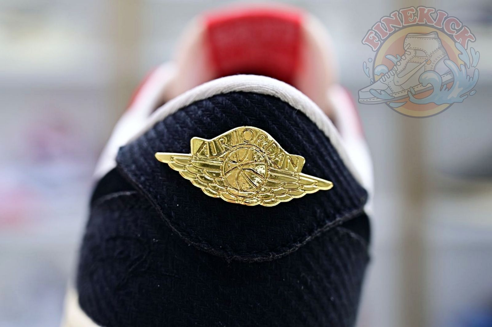 Trophy Room x Air Jordan 1 Low OG “Away” - finekick.vip