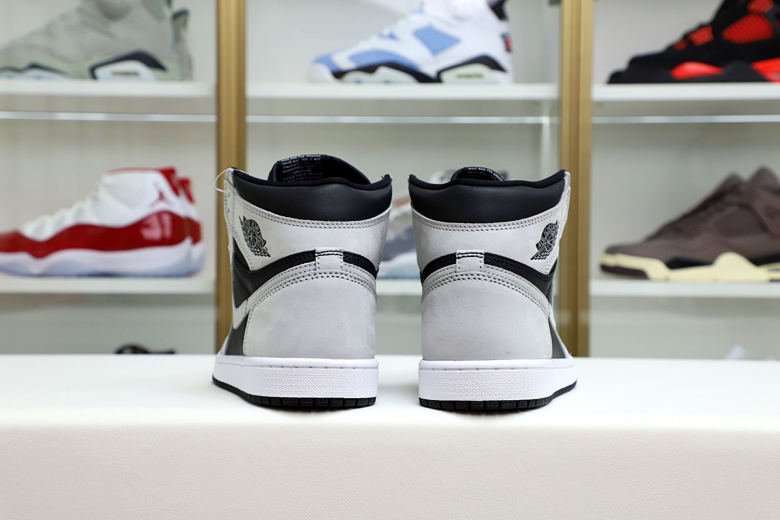 Air Jordan 1 Retro High OG  Shadow 2.0 - finekick.vip