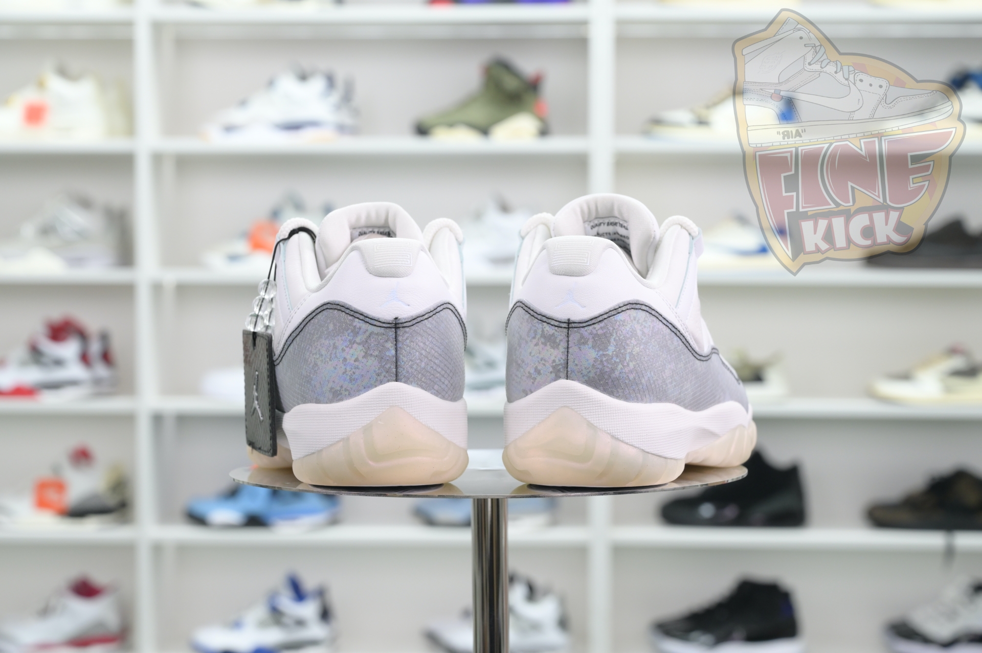 Air Jordan 11 Low  CNY - finekick.vip