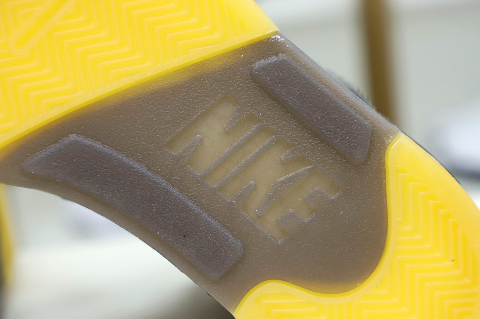 OFF-WHITE X AIR JORDAN 5 RETRO SP 'MUSLIN' - finekick.vip