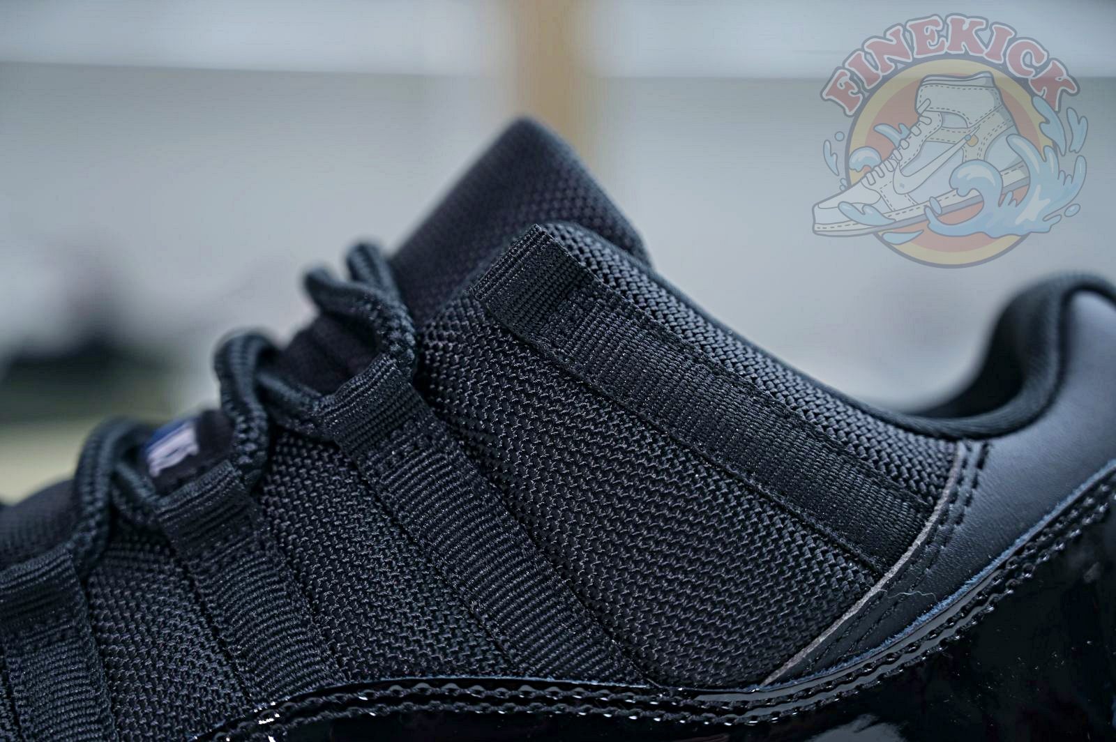Air Jordan 11 Low