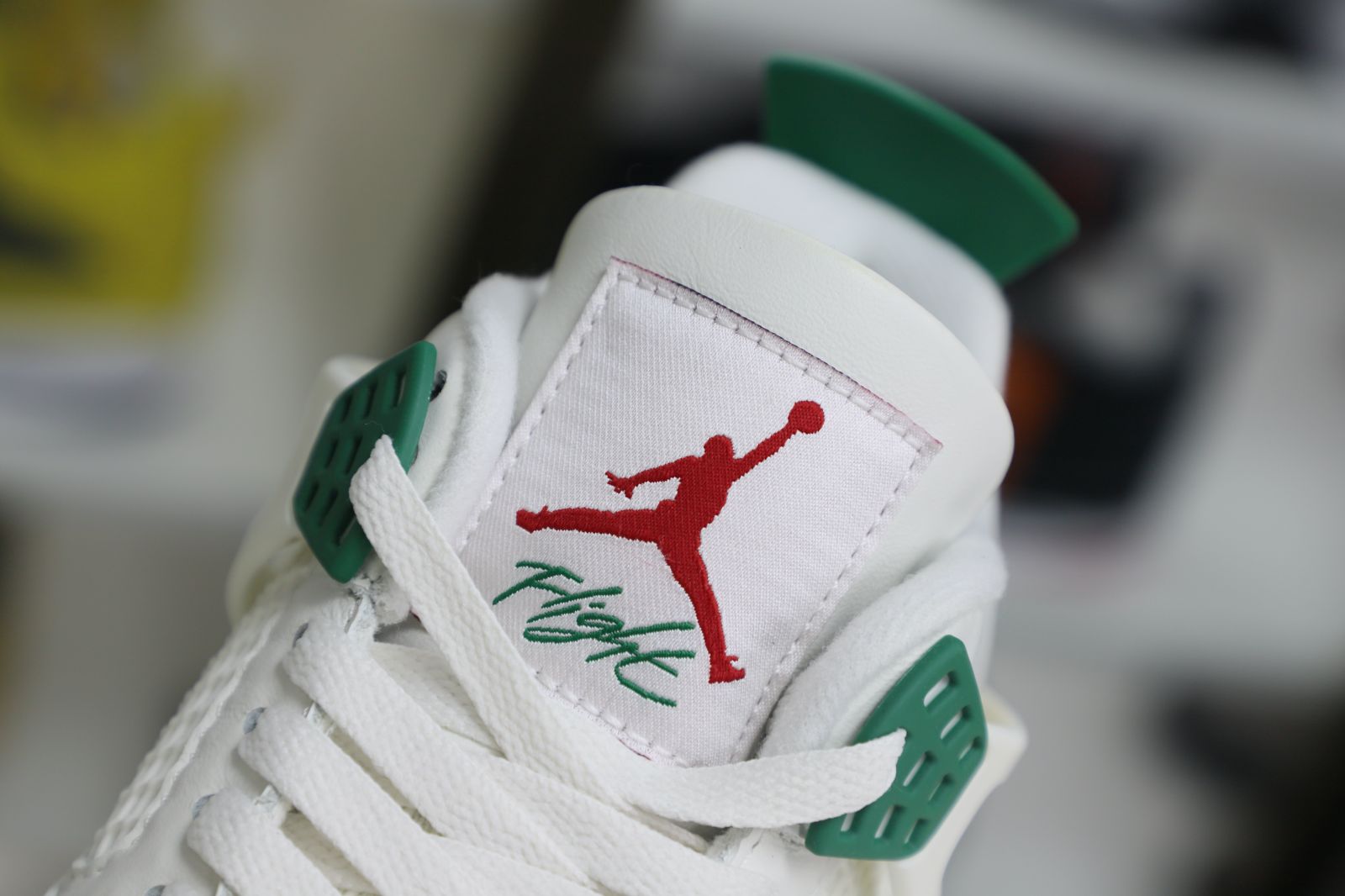 NIKE SB X AIR JORDAN 4 RETRO 'PINE GREEN' - finekick.vip