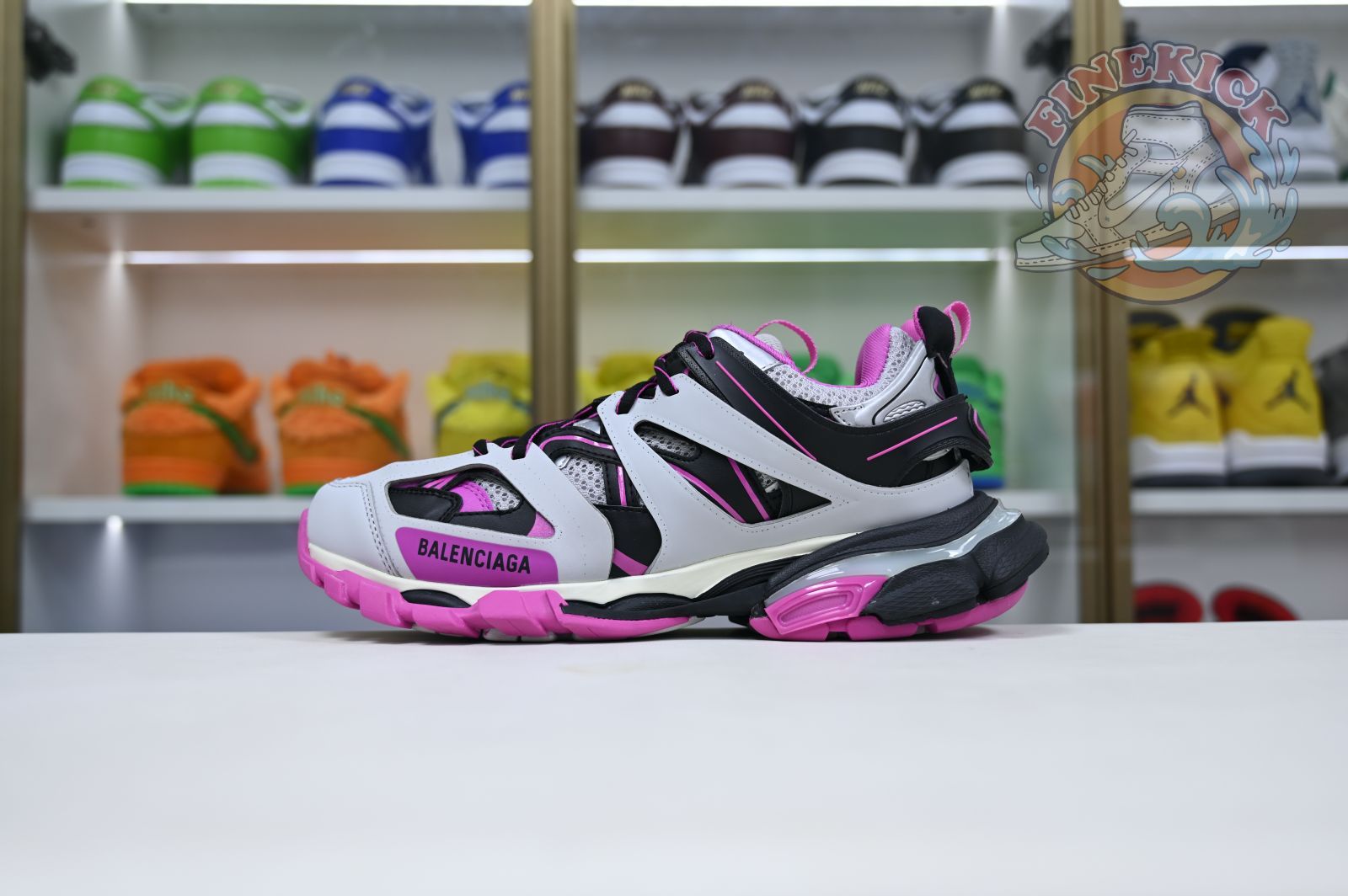 Balenciaga BLGA  Track(LED) - finekick.vip