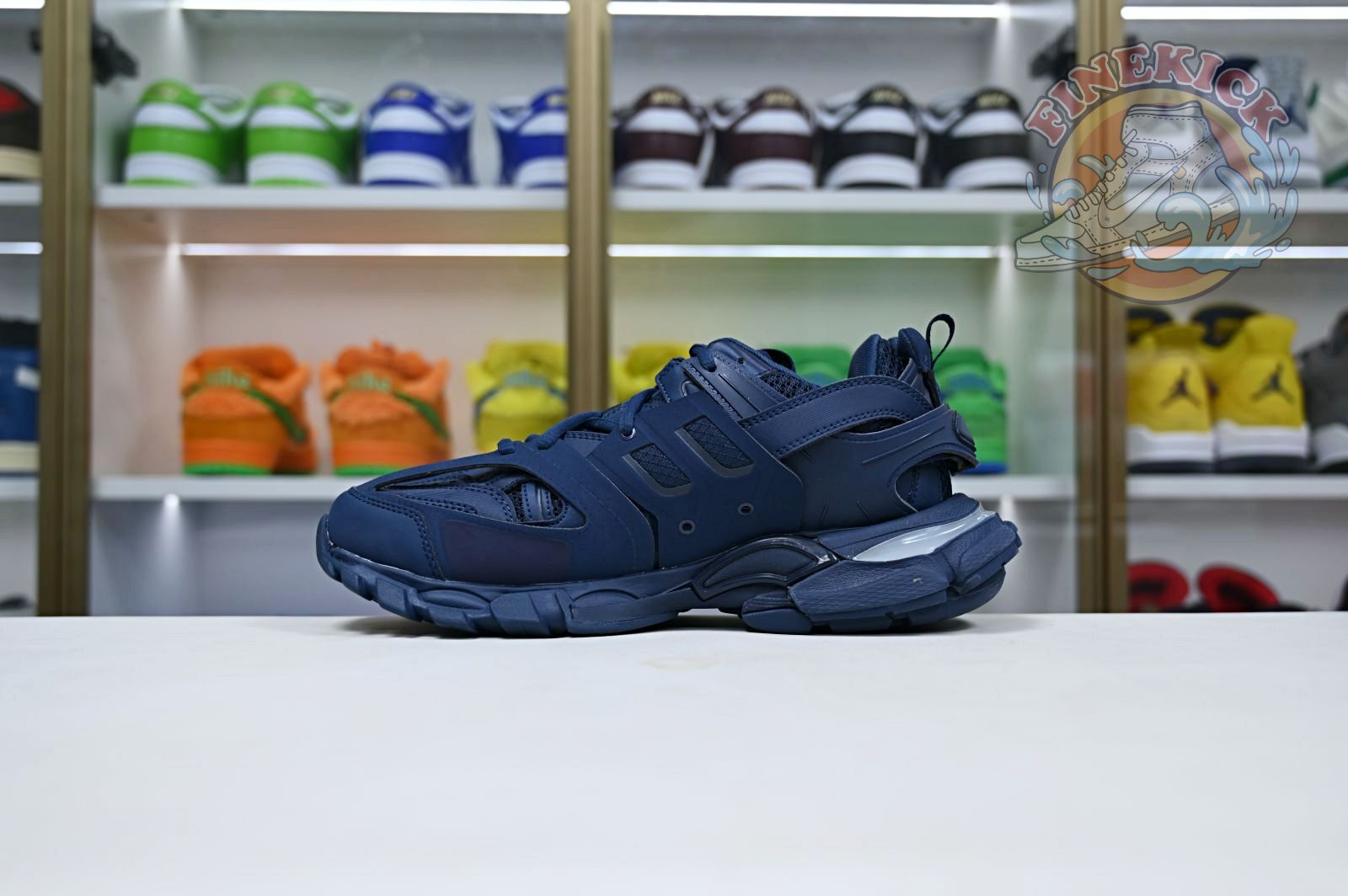 Balenciaga BLGA  Track(LED) - finekick.vip
