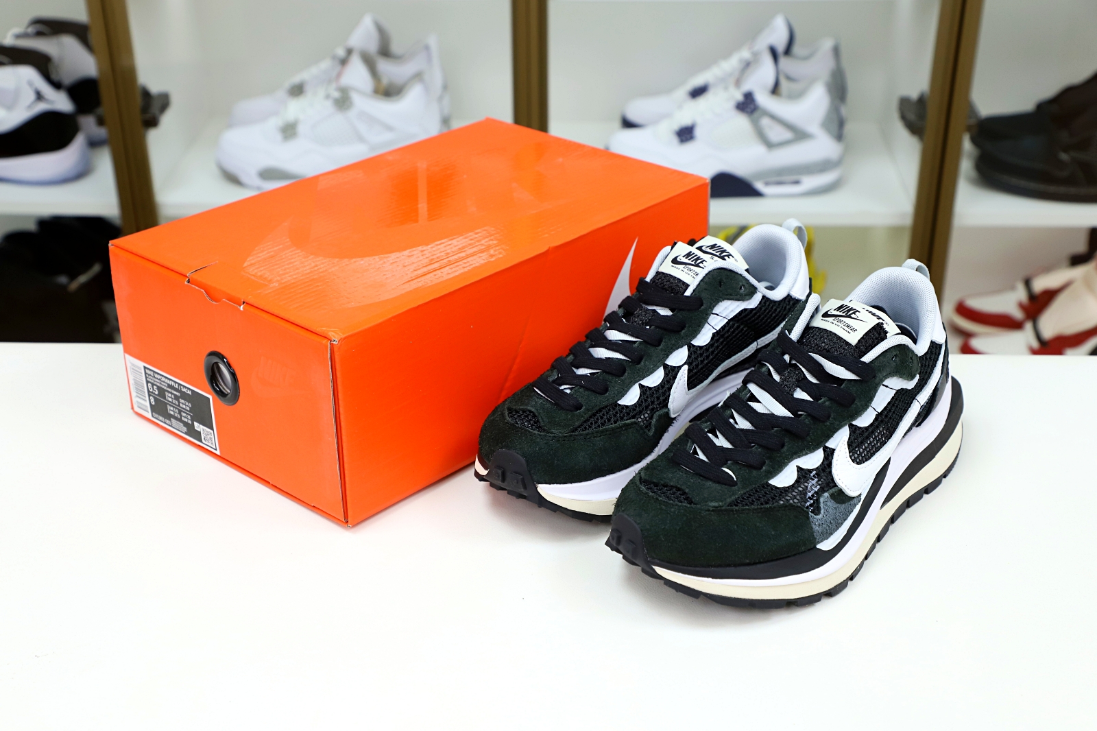 SACAI X VAPORWAFFLE 'BLACK WHITE' - finekick.vip