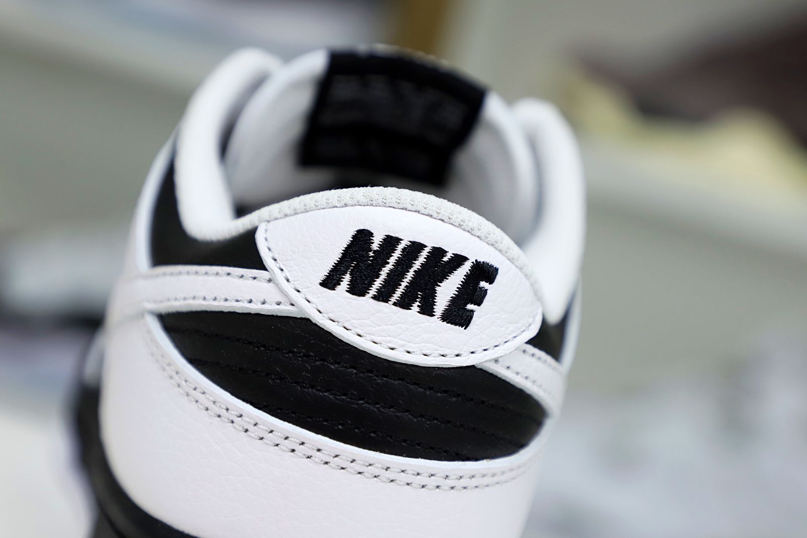 NIKE DUNK LOW RETRO REVERSE PANDA - FD9064-011 - finekick.vip