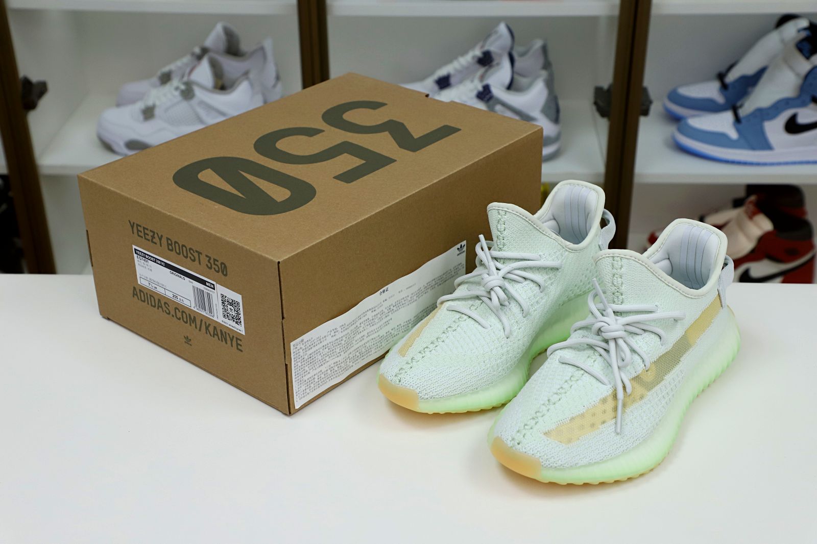 YEEZY BOOST 350 V2 'HYPERSPACE' - finekick.vip