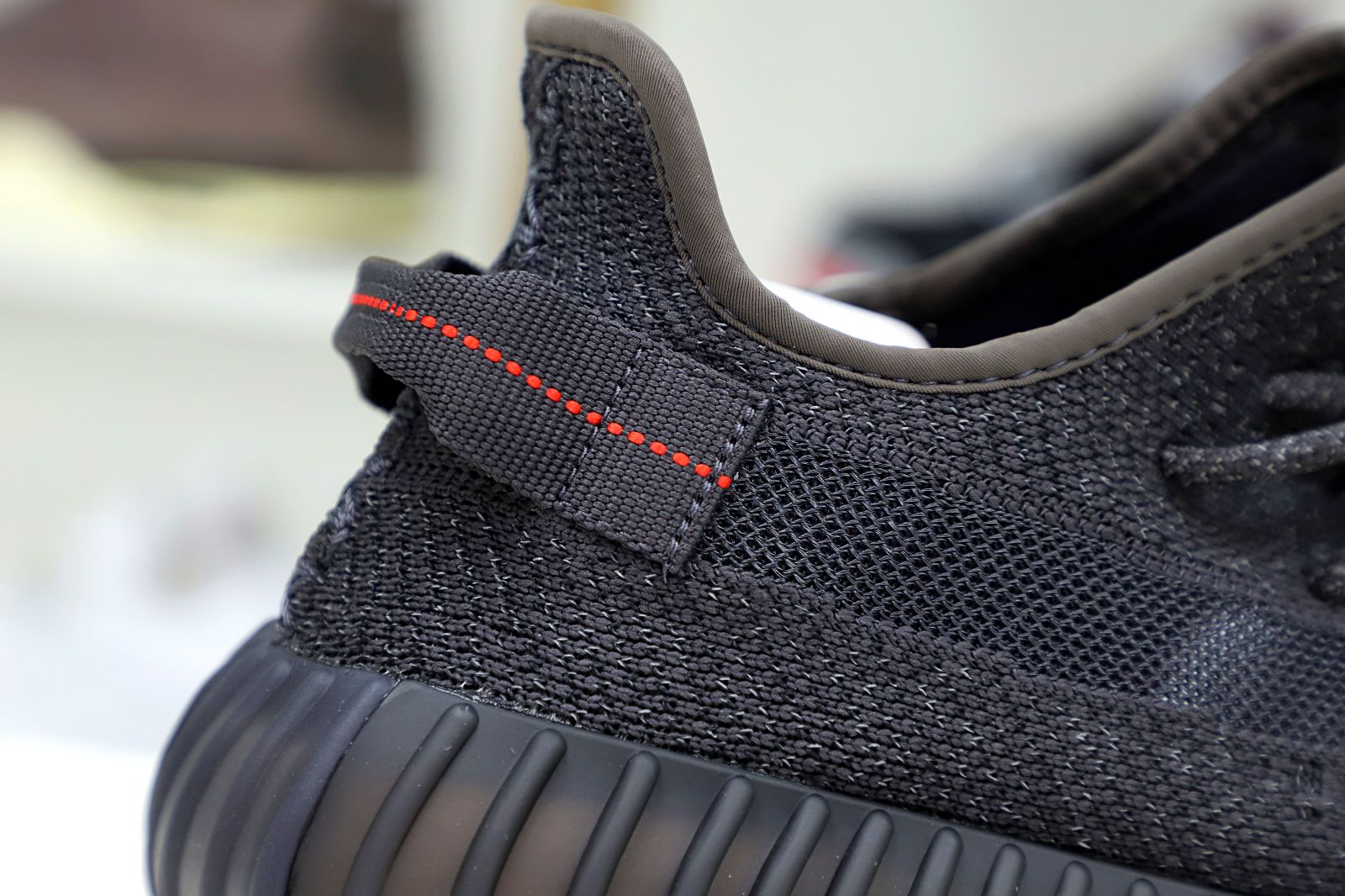 YEEZY BOOST 350 V2 'BLACK REFLECTIVE' - finekick.vip