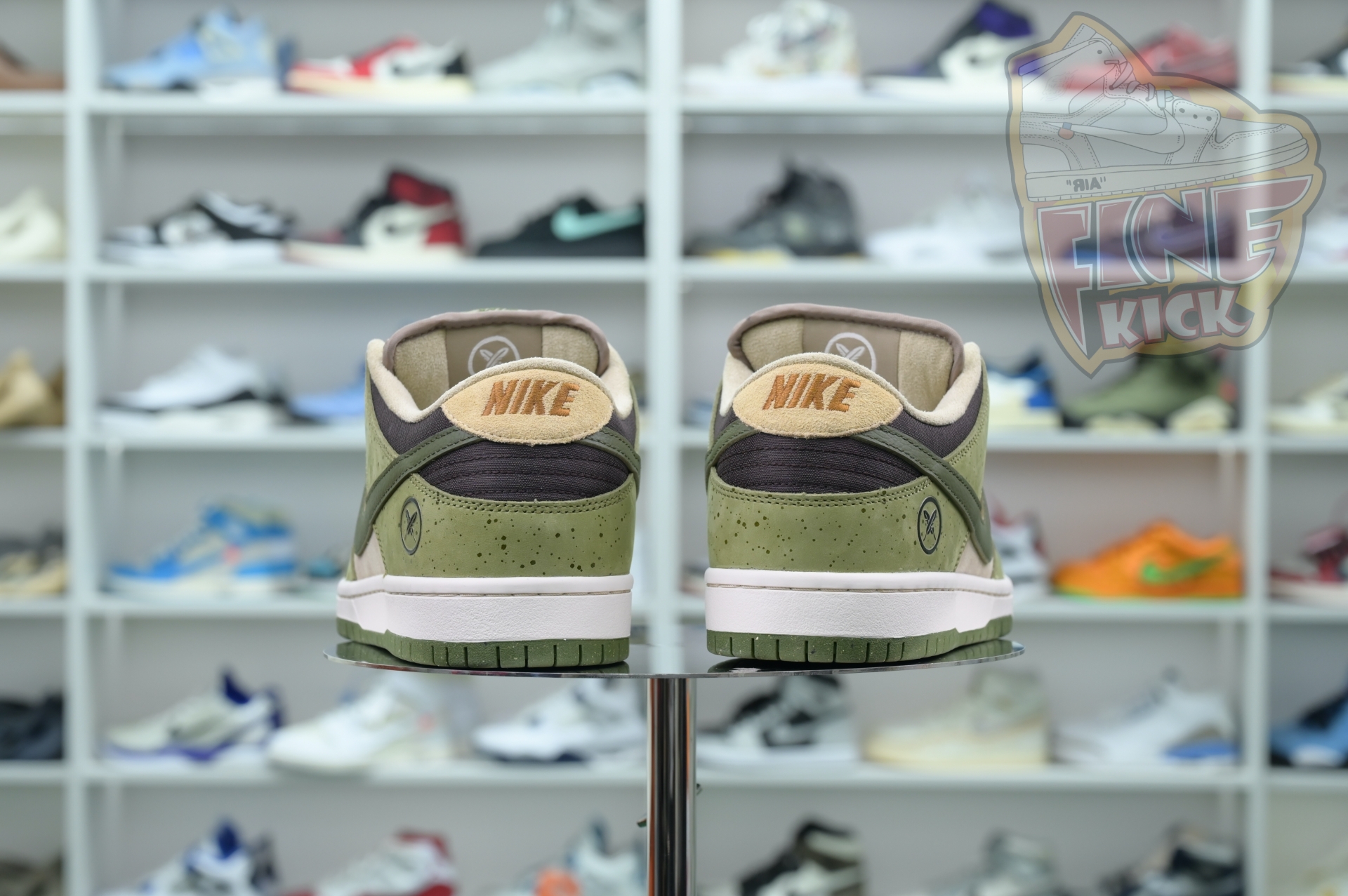 Yuto Horigome x Nike Dunk SB Asparagus - finekick.vip