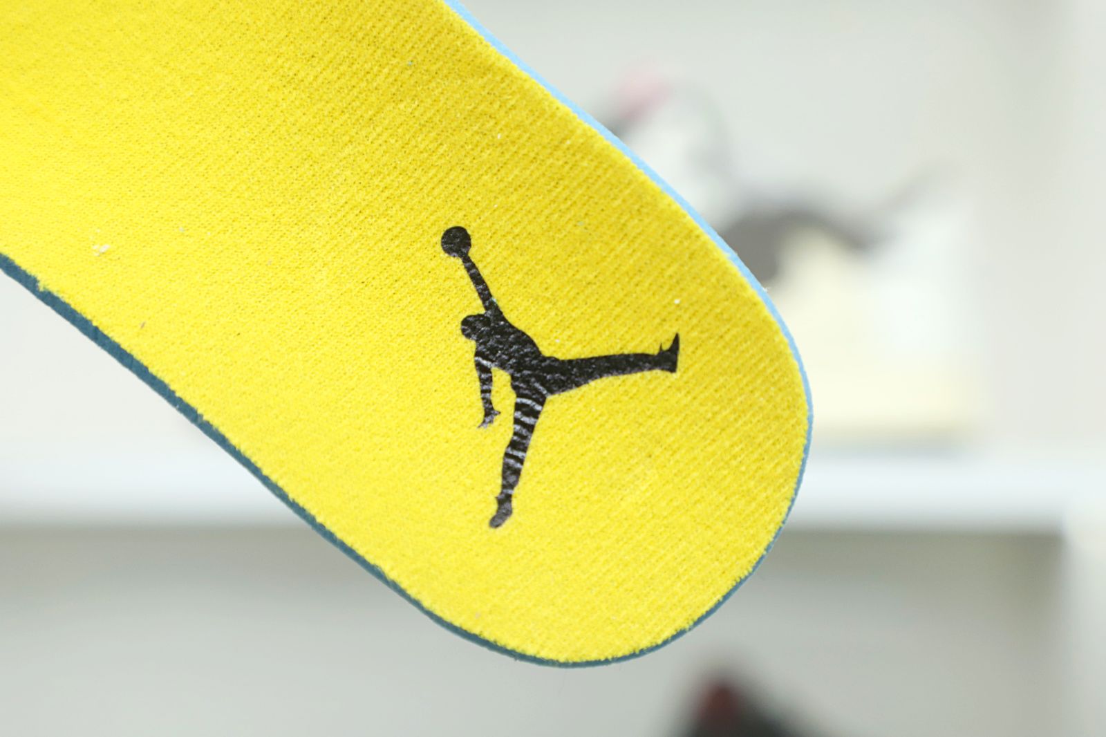 WMNS AIR JORDAN 4 RETRO 'RAST - finekick.vip