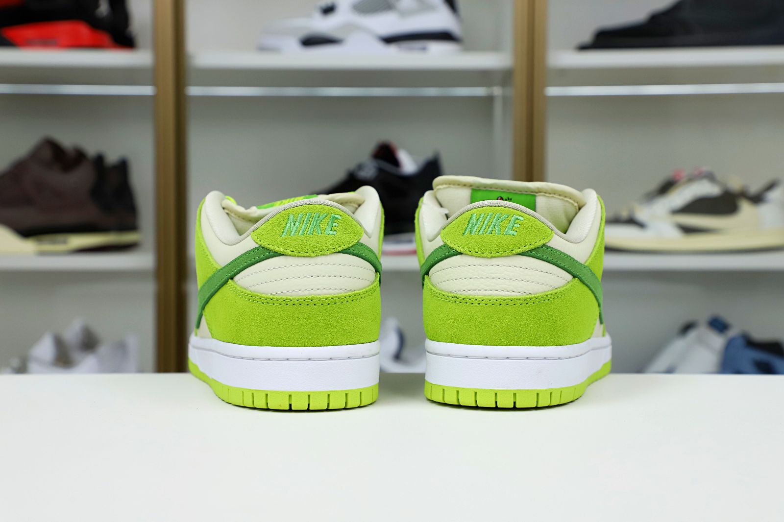 NIKE SB DUNK LOW GREEN APPLE 2022 - finekick.vip