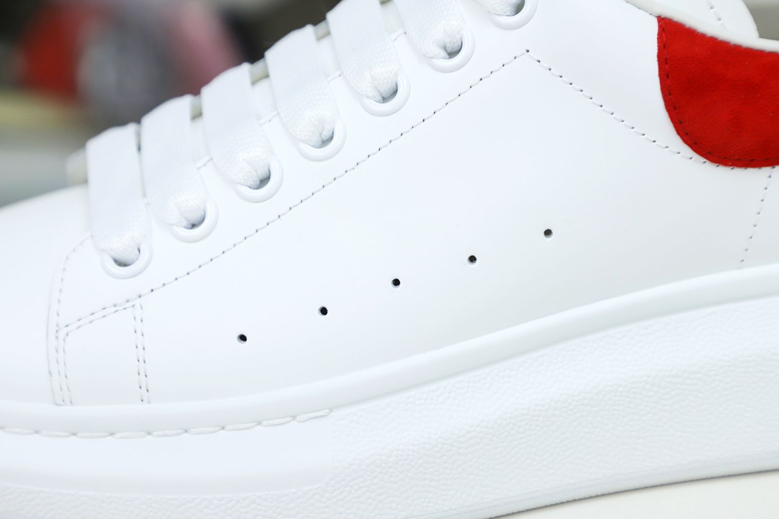 ALXNDER MC MCQUEEN WHITE SMOOTH CALF LEATHER RED SUEDE - finekick.vip