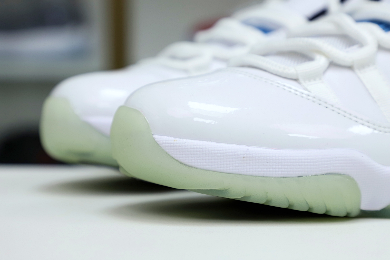 AIR JORDAN 11 RETRO LOW LEGEND BLUE - finekick.vip