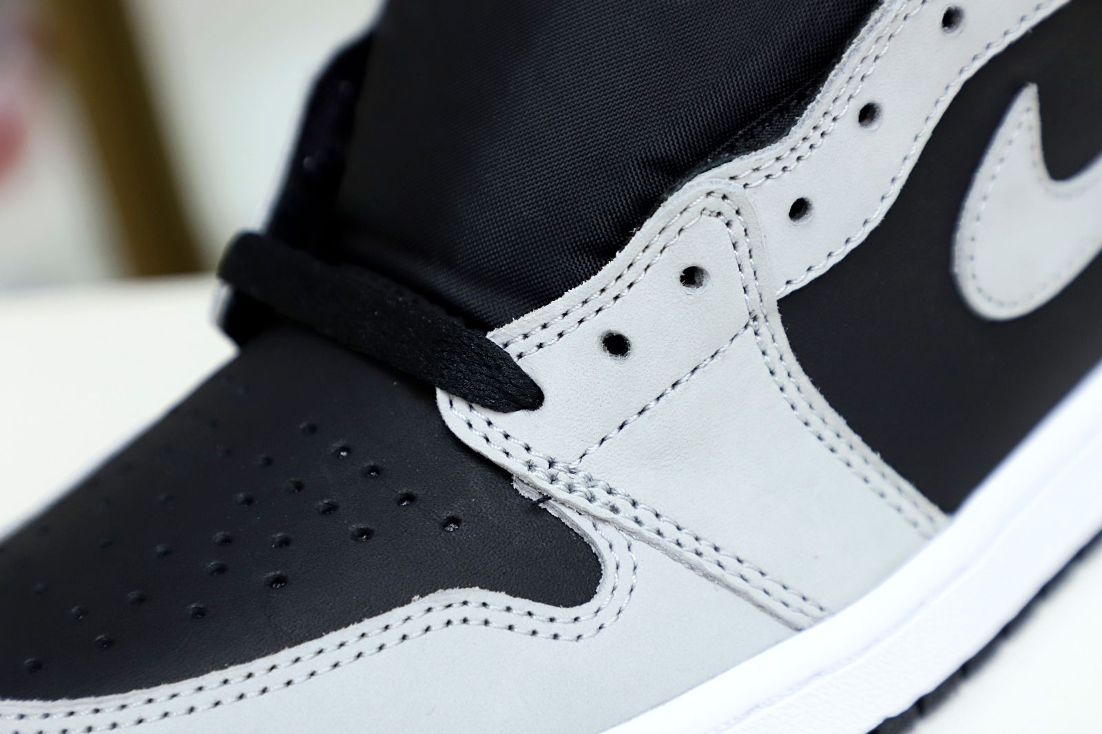 Air Jordan 1 Retro High OG  Shadow 2.0 - finekick.vip